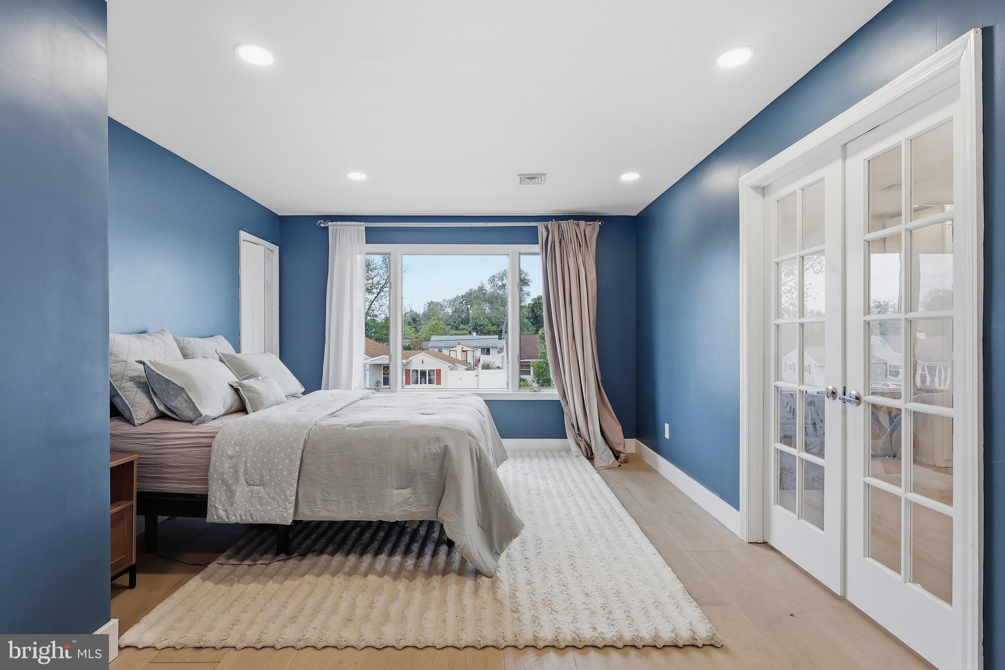 FAIRLESS HILLS - Residential