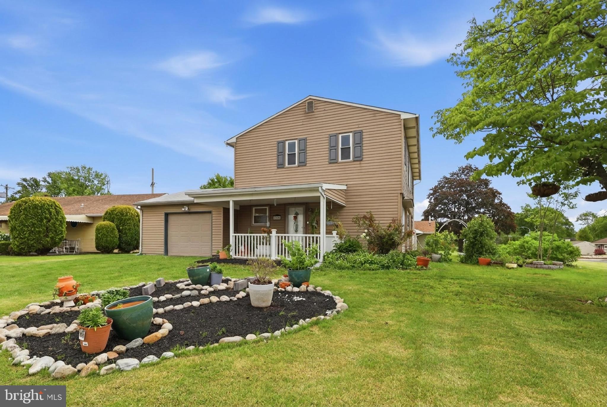 FAIRLESS HILLS - Residential
