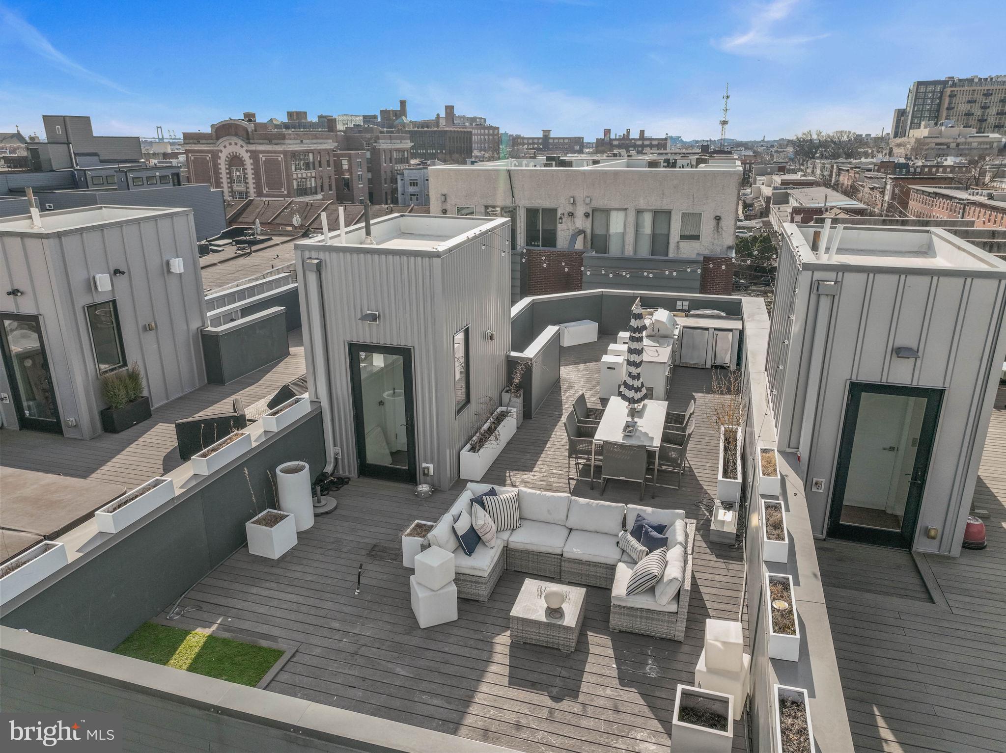 BELLA VISTA - Residential