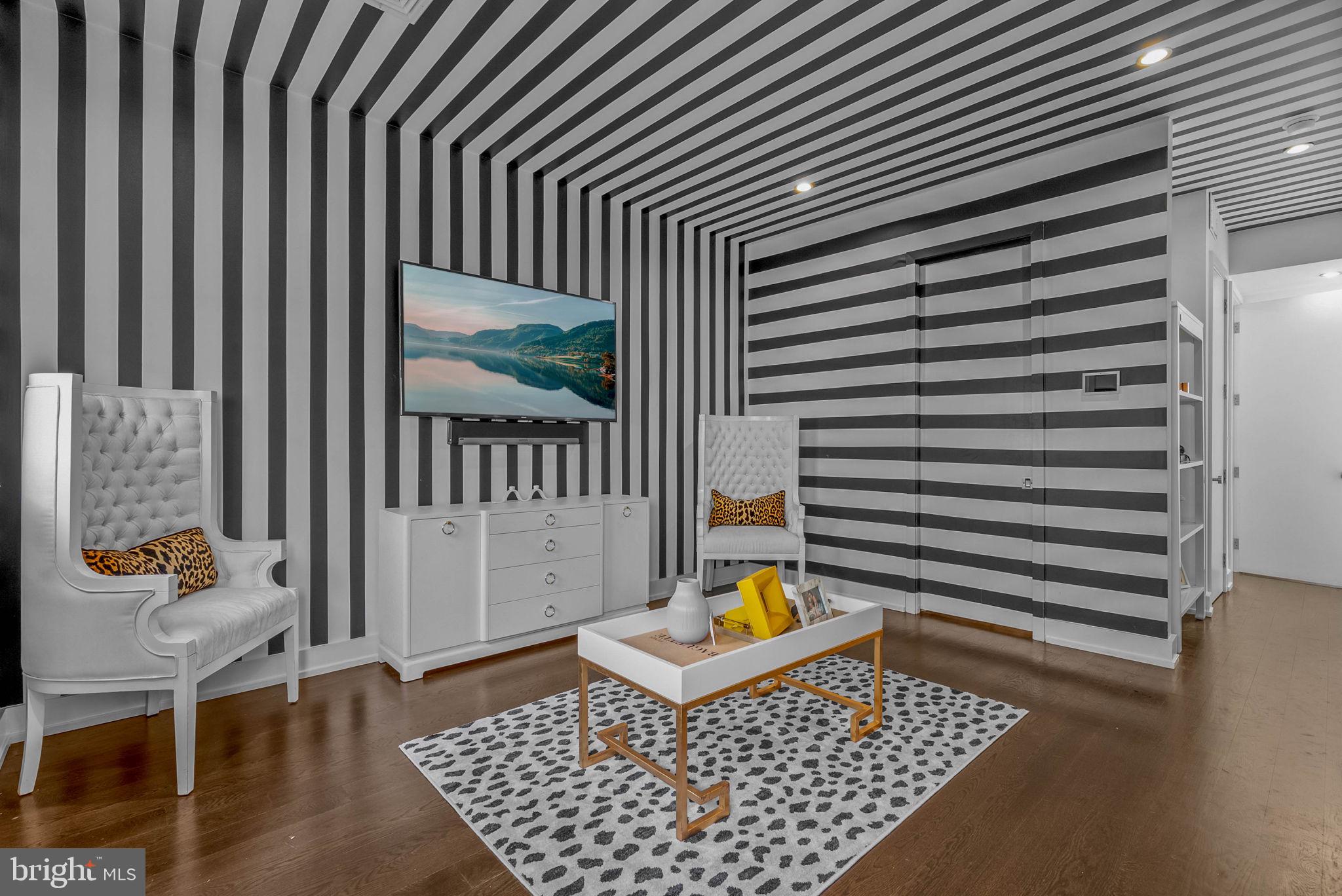 BELLA VISTA - Residential