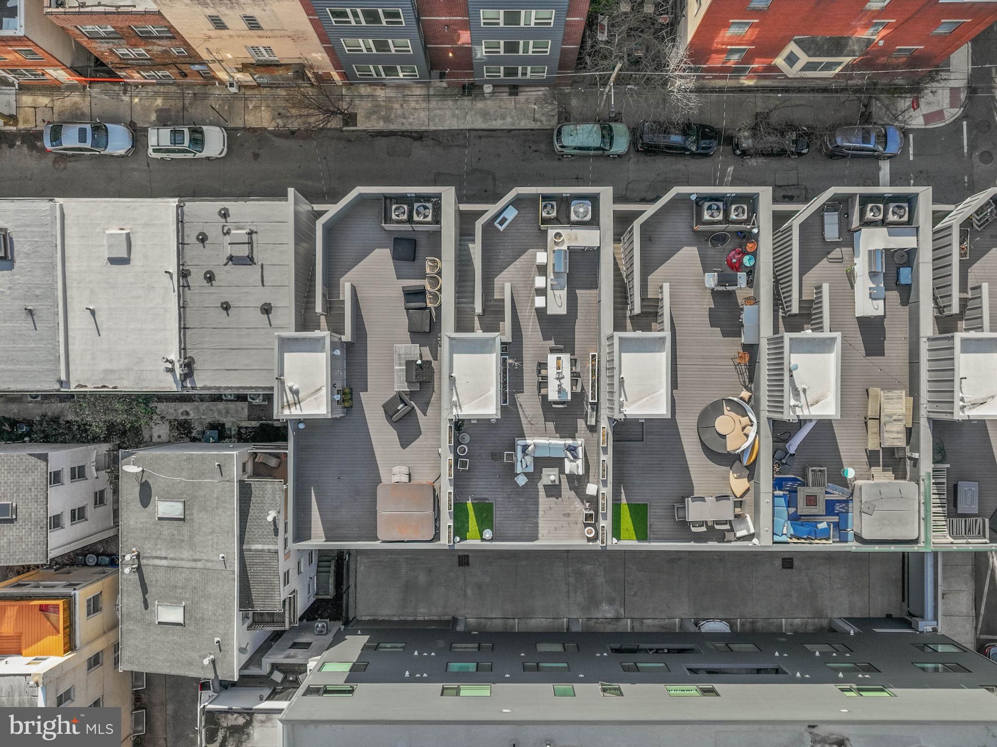 BELLA VISTA - Residential