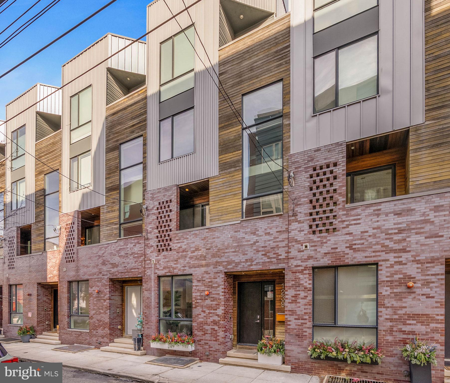 BELLA VISTA - Residential