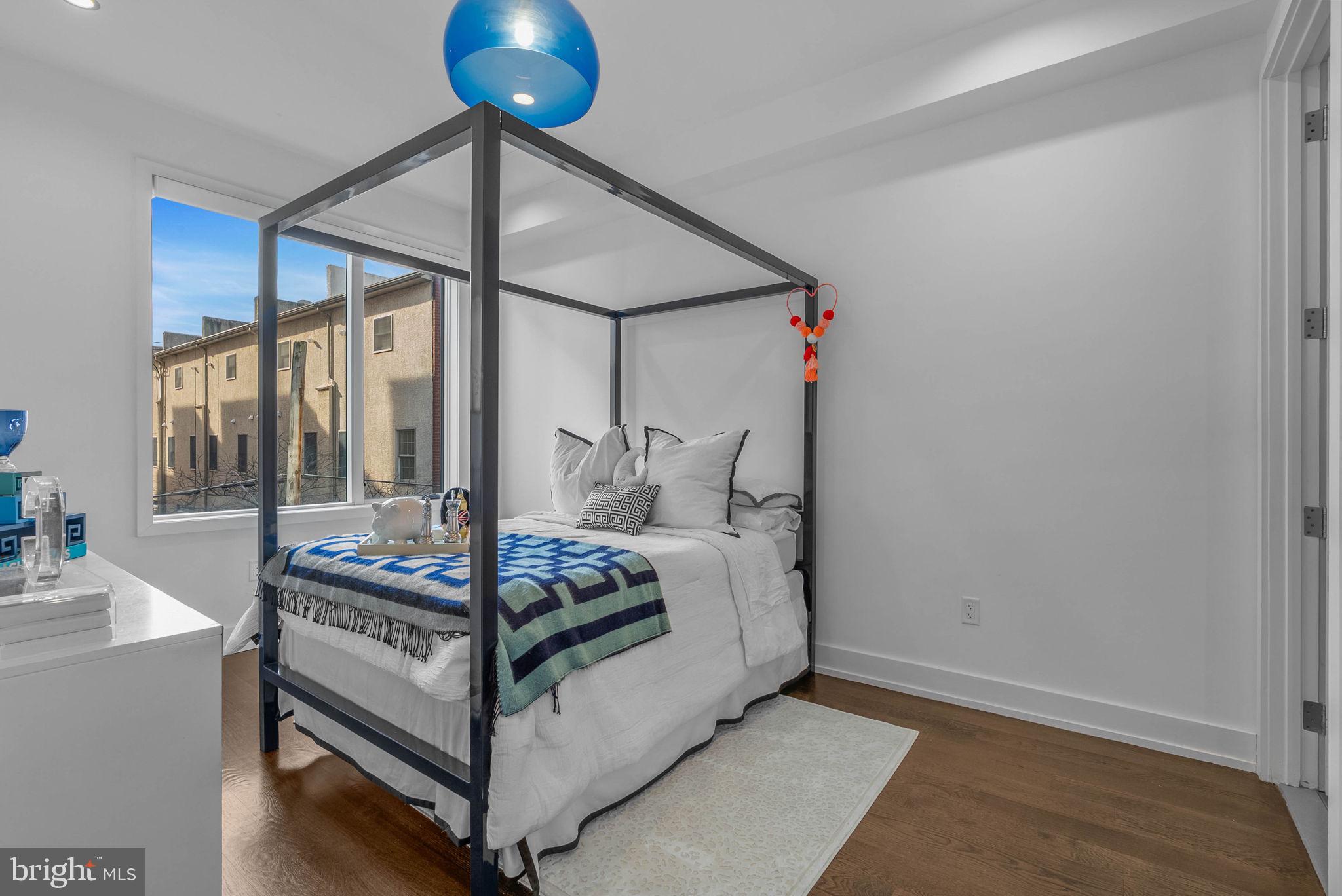 BELLA VISTA - Residential