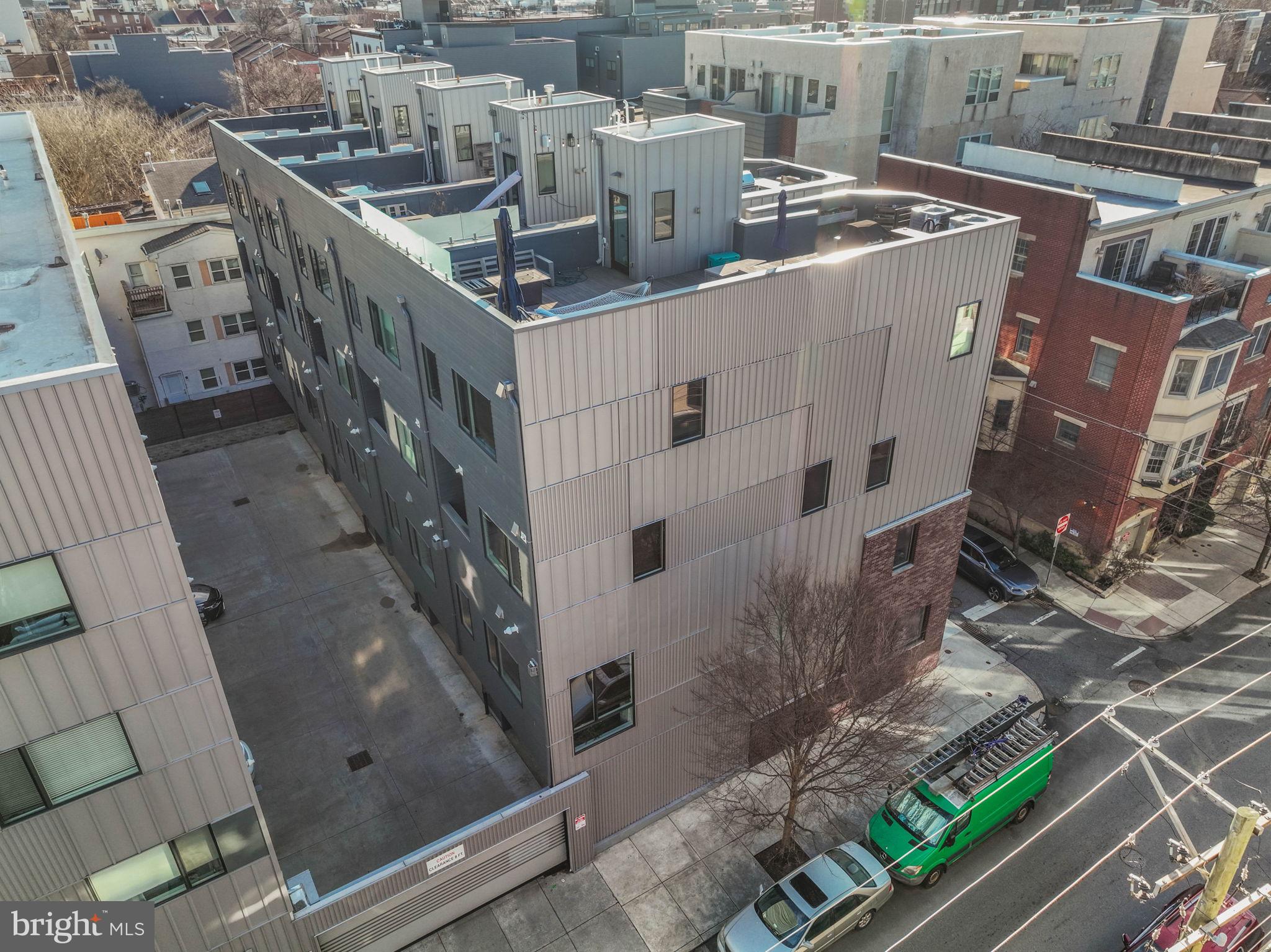 BELLA VISTA - Residential