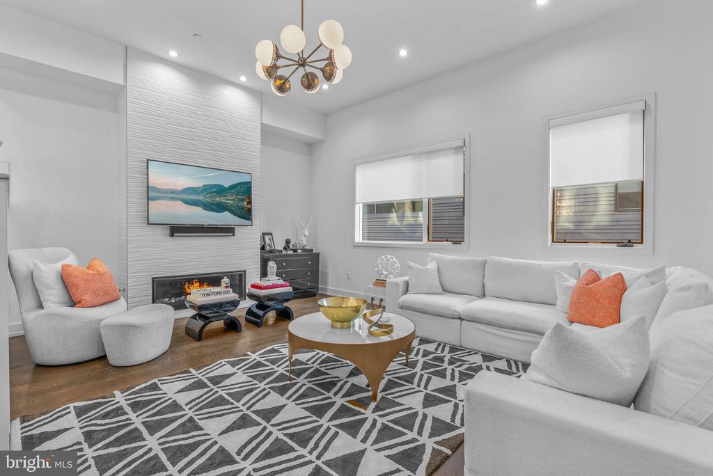 Photo of 1239 Kater Street, PHILADELPHIA, PA 19147 (MLS # PAPH2574670)