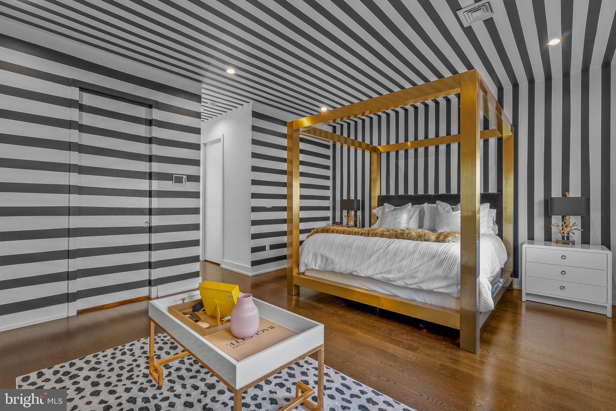 BELLA VISTA - Residential