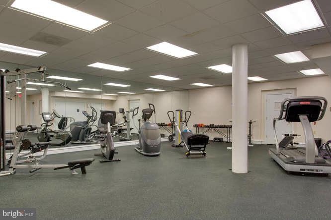 SAVOY PARK CONDOMINIUMS - Residential