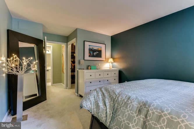 SAVOY PARK CONDOMINIUMS - Residential