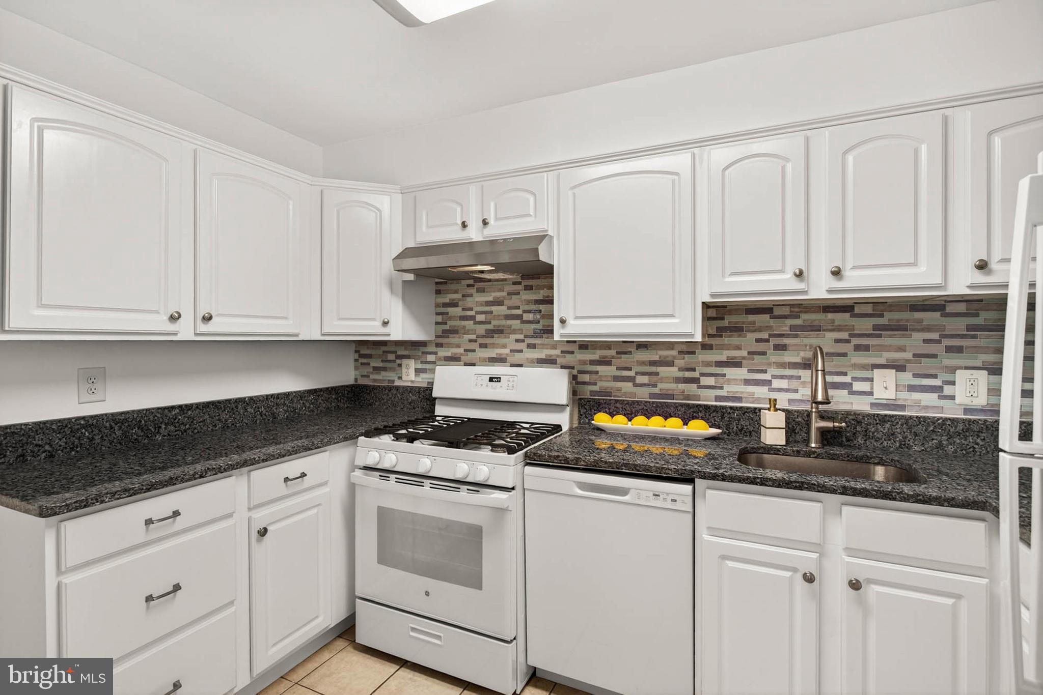 FAIRWINDS OF ANNAPOLIS - Residential