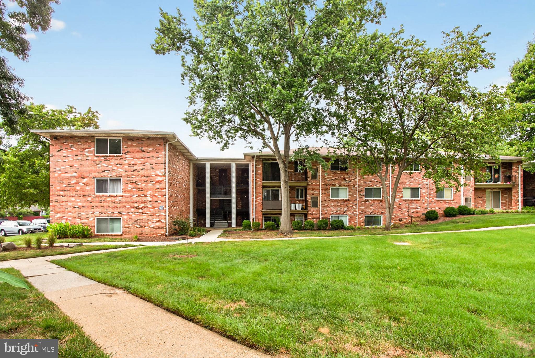 203 VICTOR PARKWAY A 203A