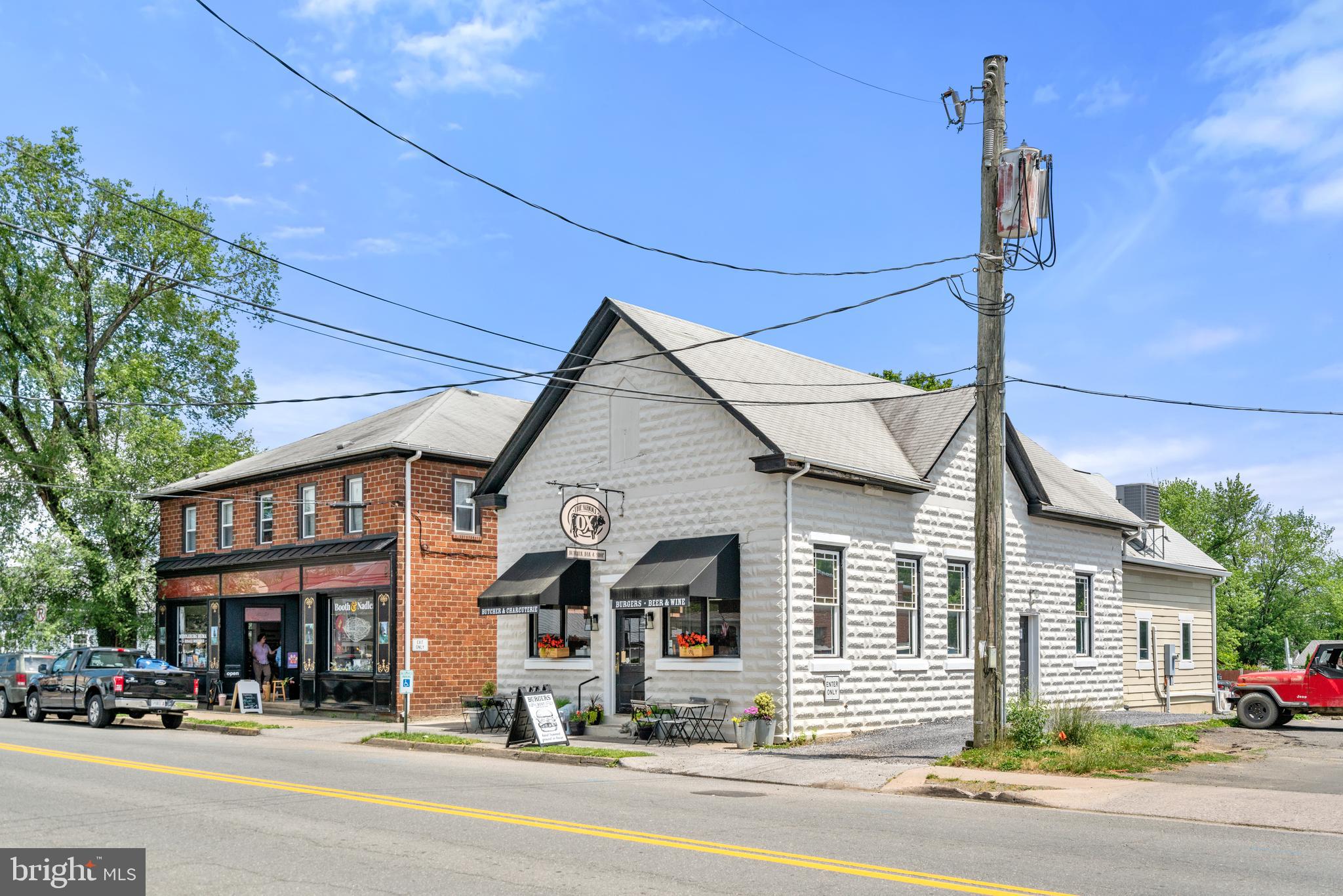 MOUNTAIN SHADE - Residential