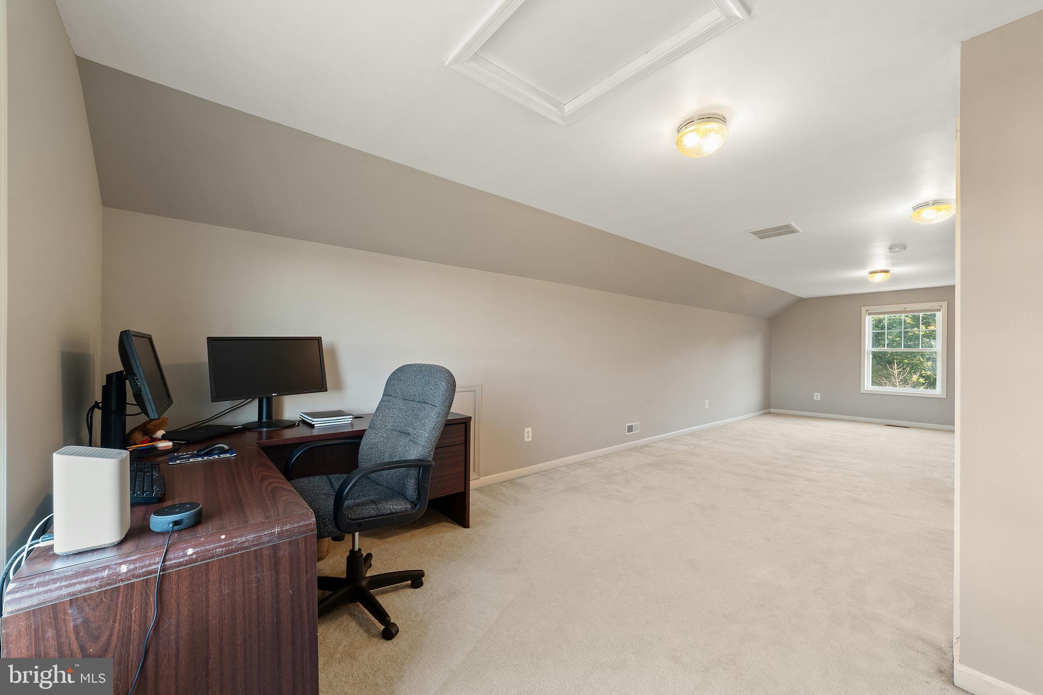 MOUNTAIN SHADE - Residential