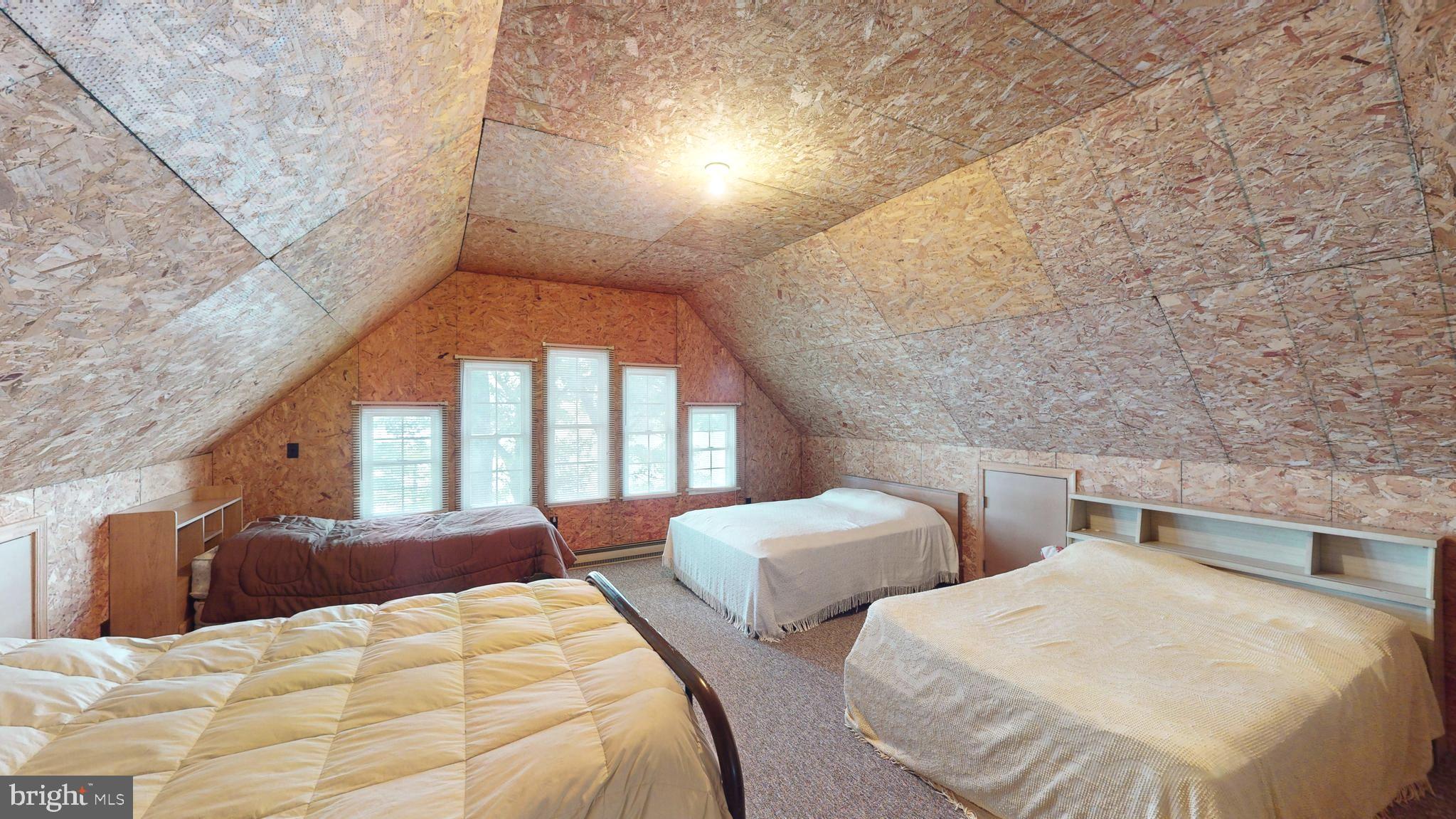 CHERRY RIDGE - Residential