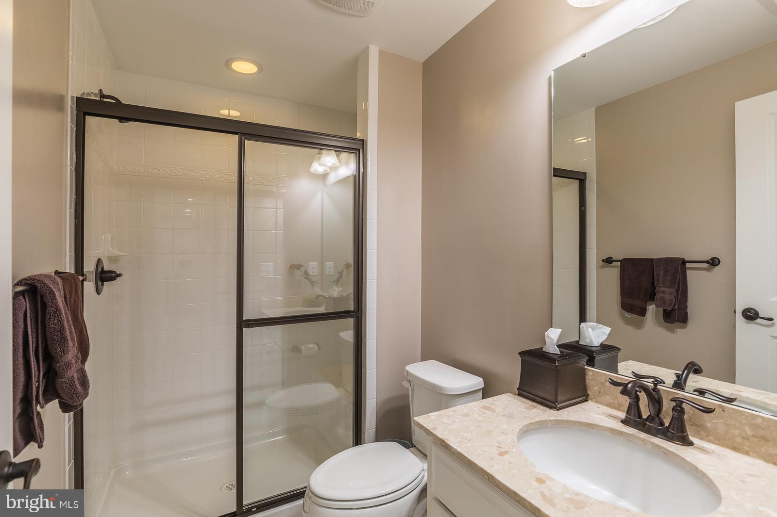 MAY'S QUARTER - Residential