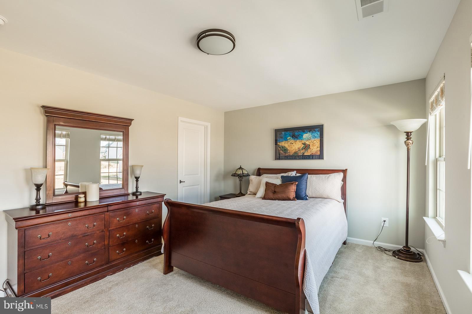 MAY'S QUARTER - Residential