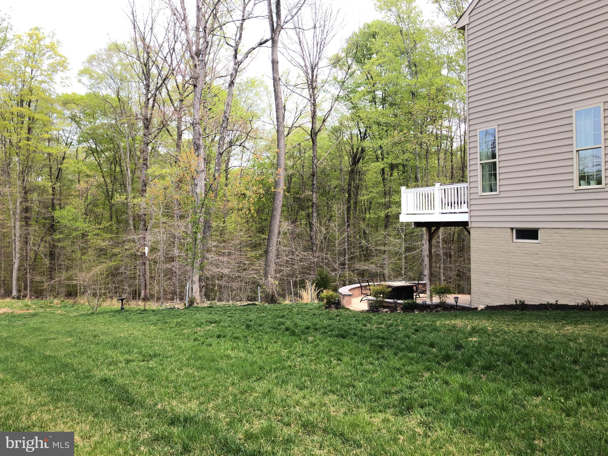 MAY'S QUARTER - Residential