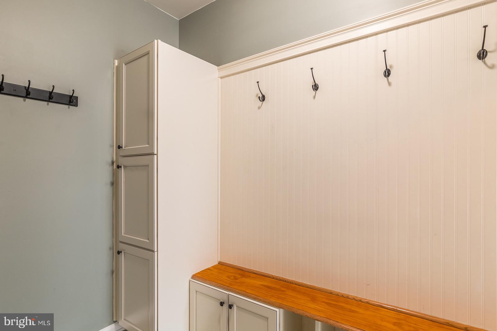 MAY'S QUARTER - Residential