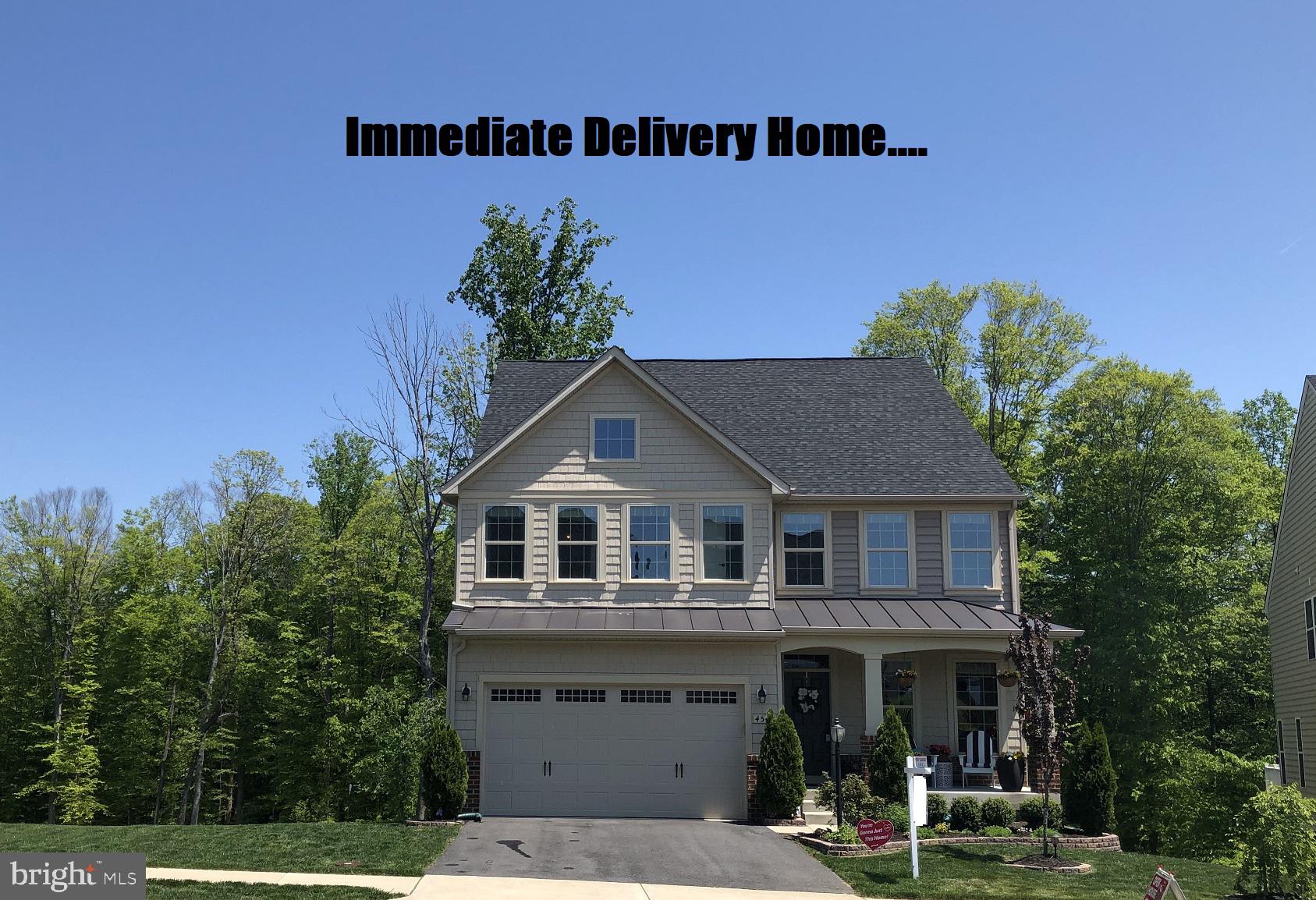 MAY'S QUARTER - Residential