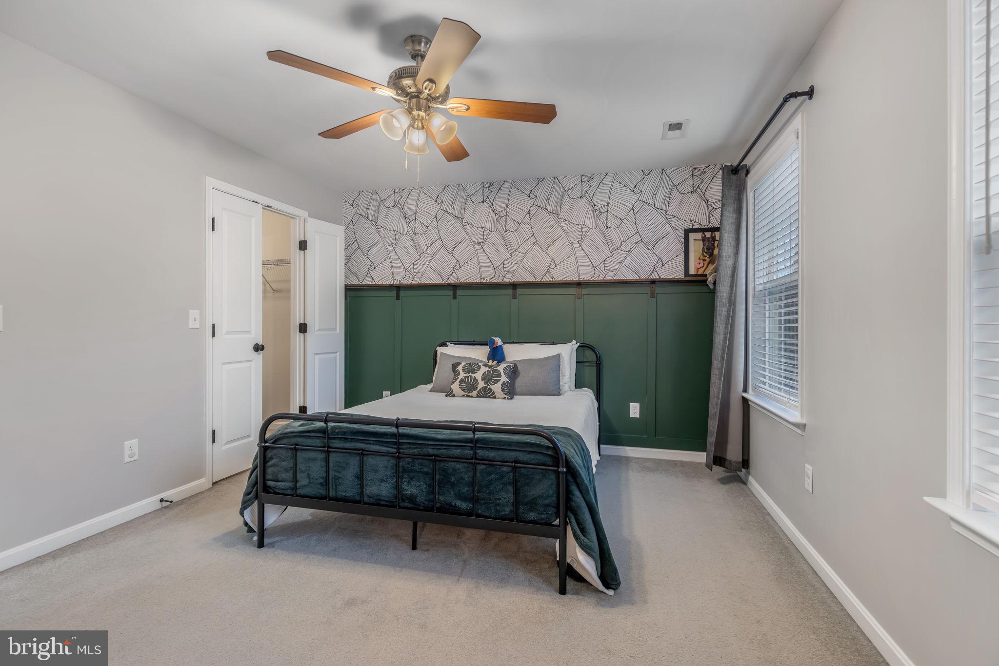 LAKE WILDERNESS - Residential