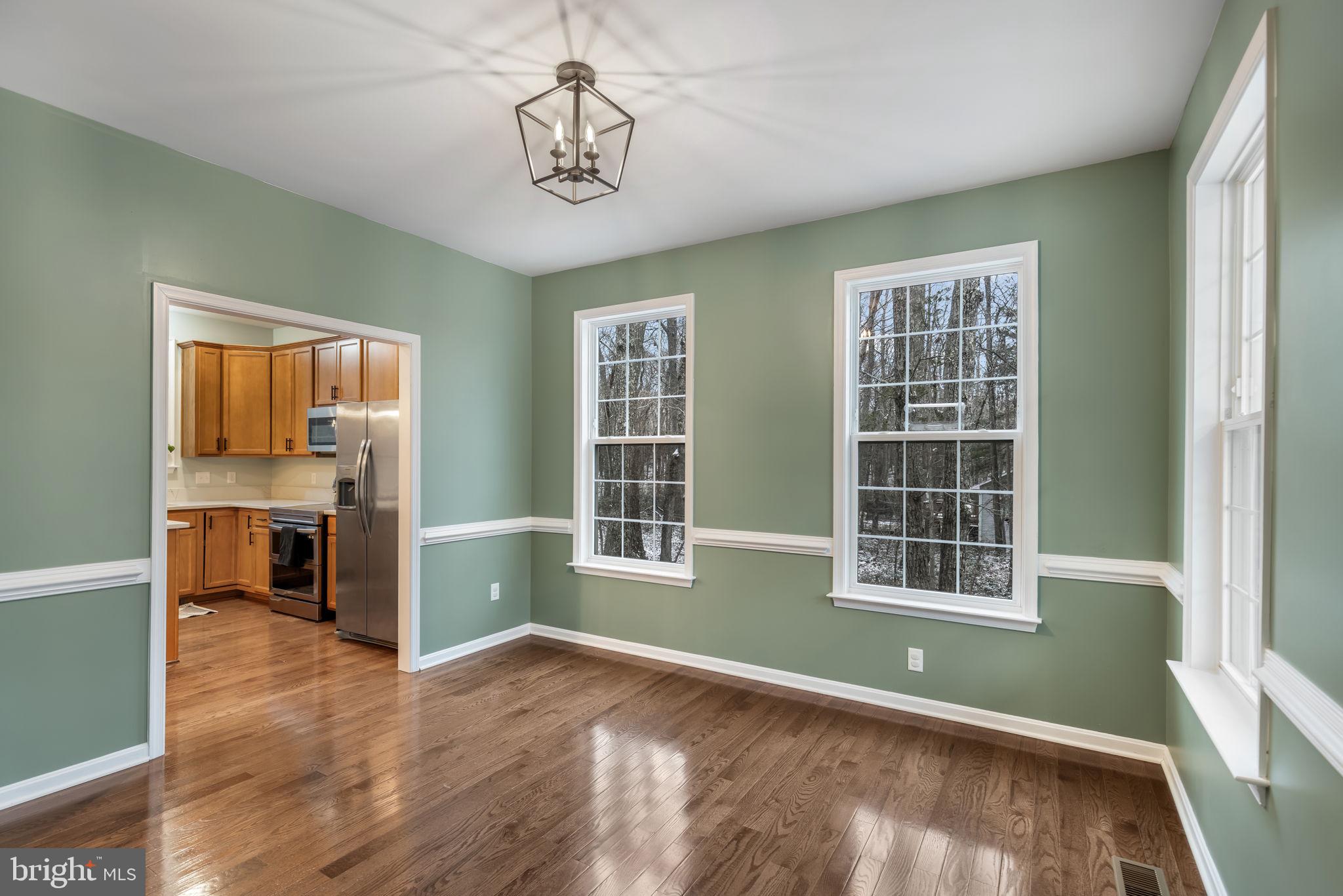 LAKE WILDERNESS - Residential