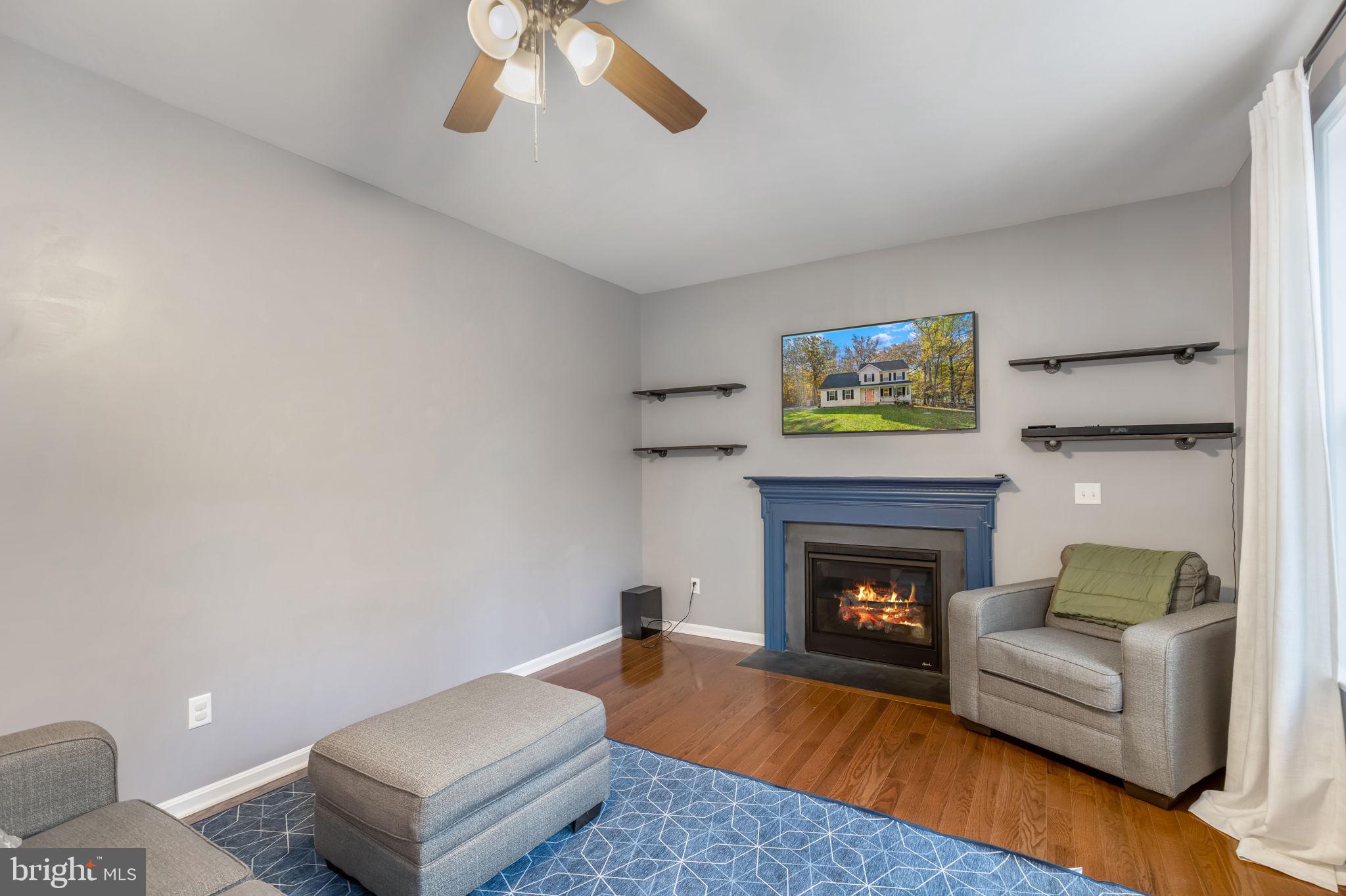 LAKE WILDERNESS - Residential