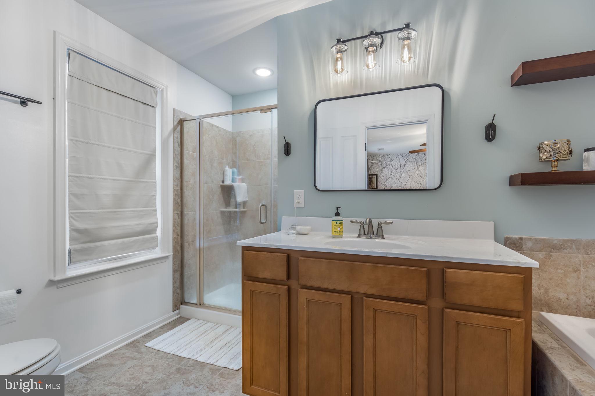 LAKE WILDERNESS - Residential