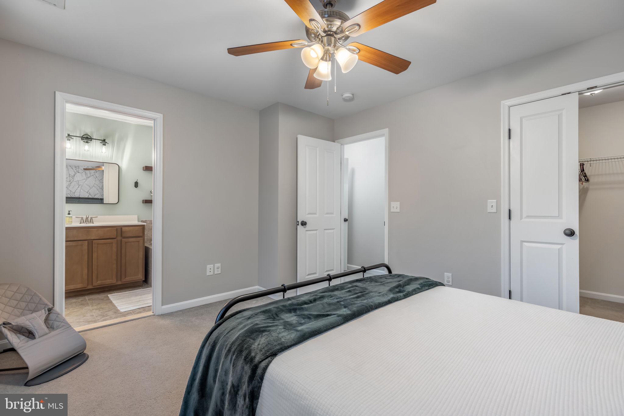 LAKE WILDERNESS - Residential