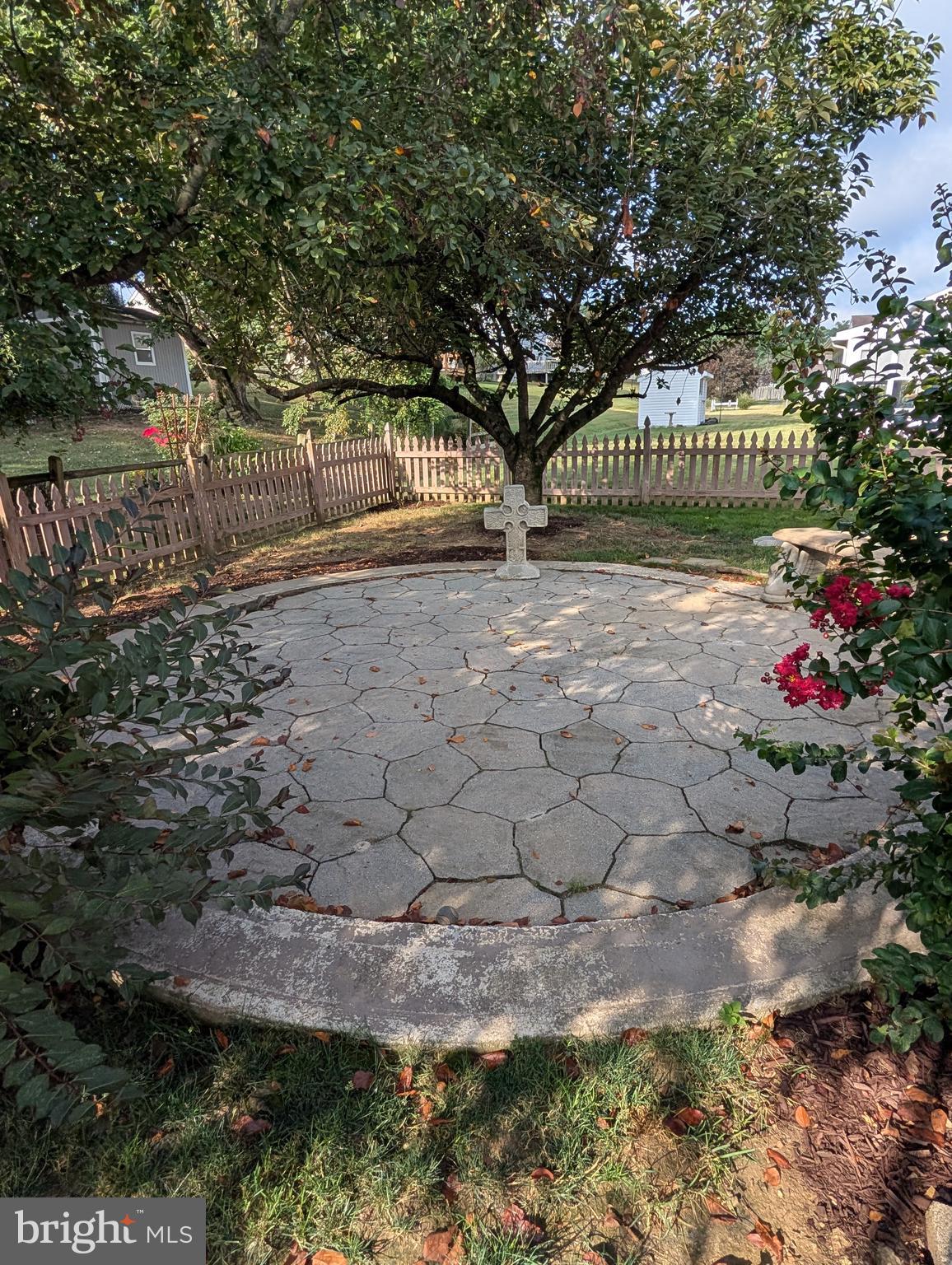 TREEMONT - Residential