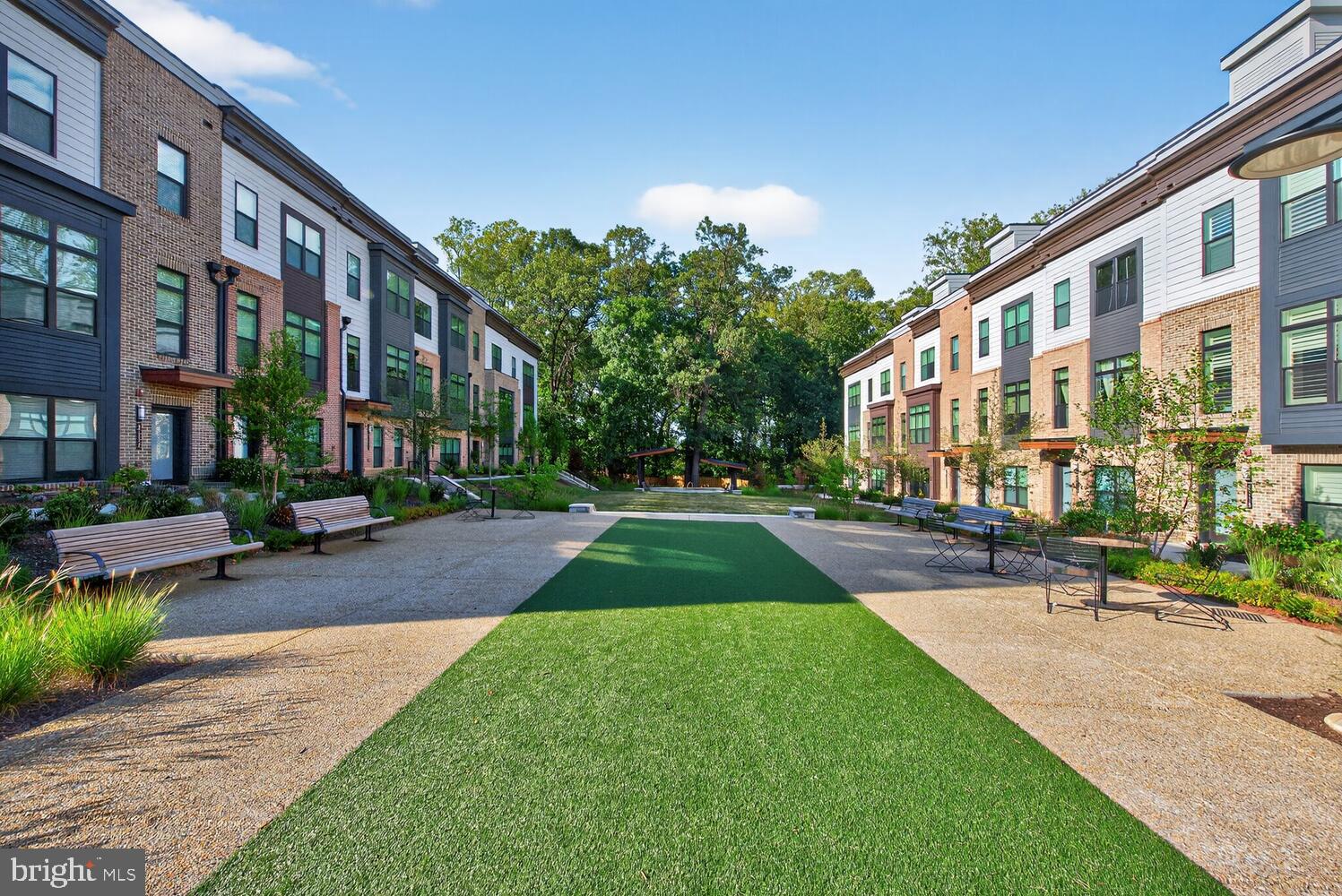 TYSONS RIDGE - Residential