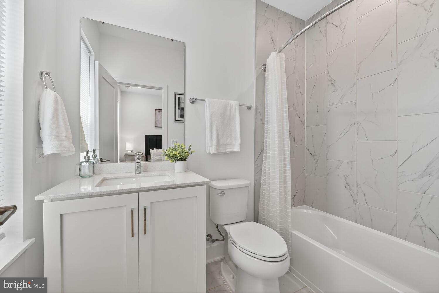 TYSONS RIDGE - Residential