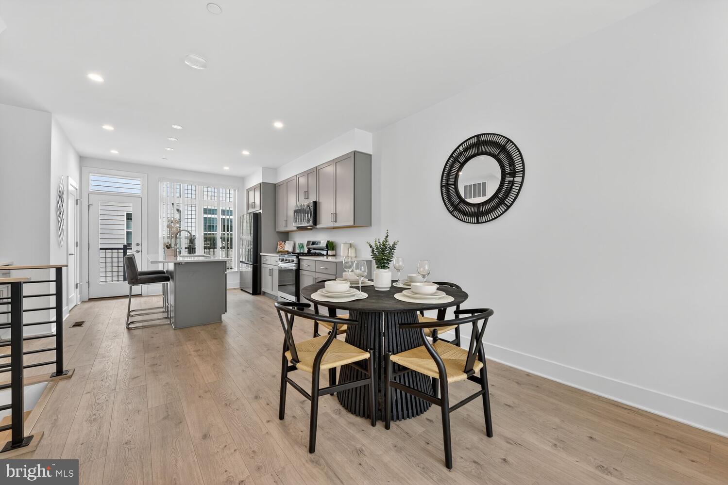 TYSONS RIDGE - Residential