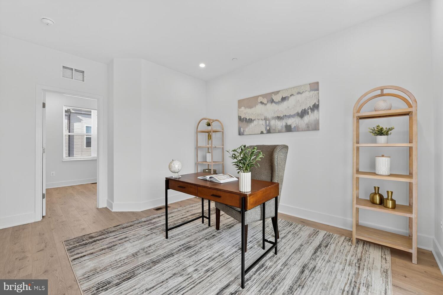 TYSONS RIDGE - Residential