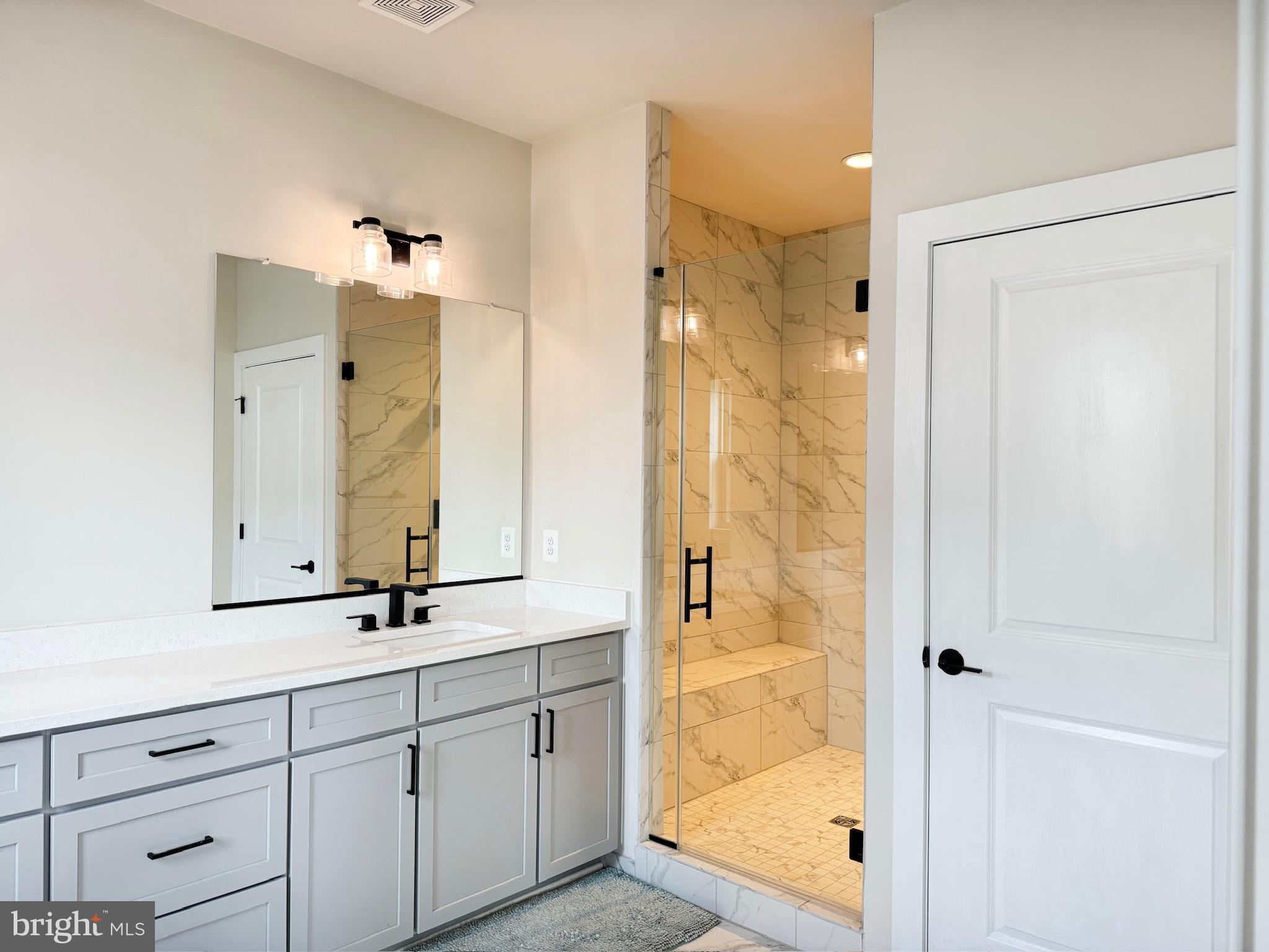 CROWN FARM - Residential