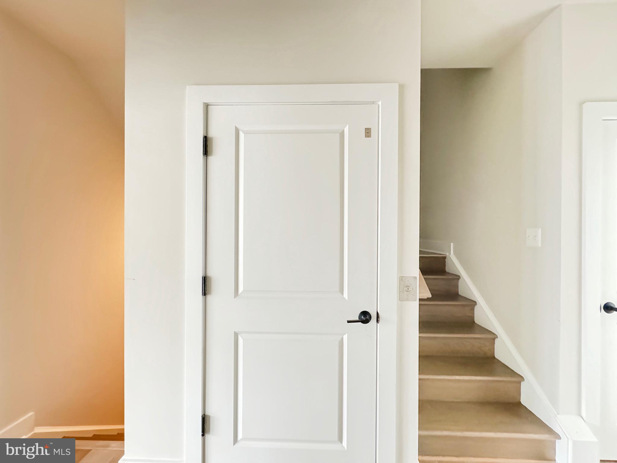 CROWN FARM - Residential