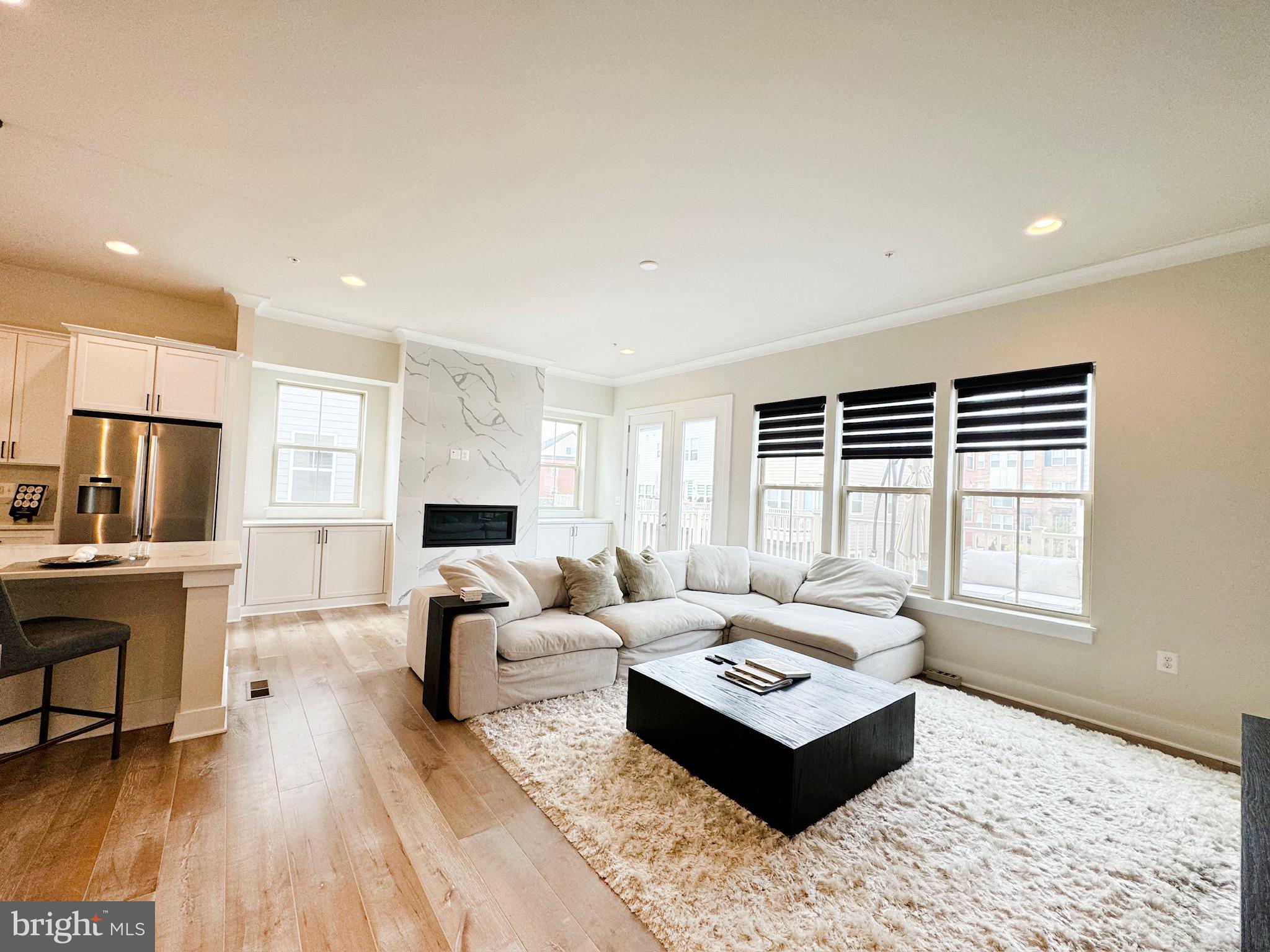 CROWN FARM - Residential