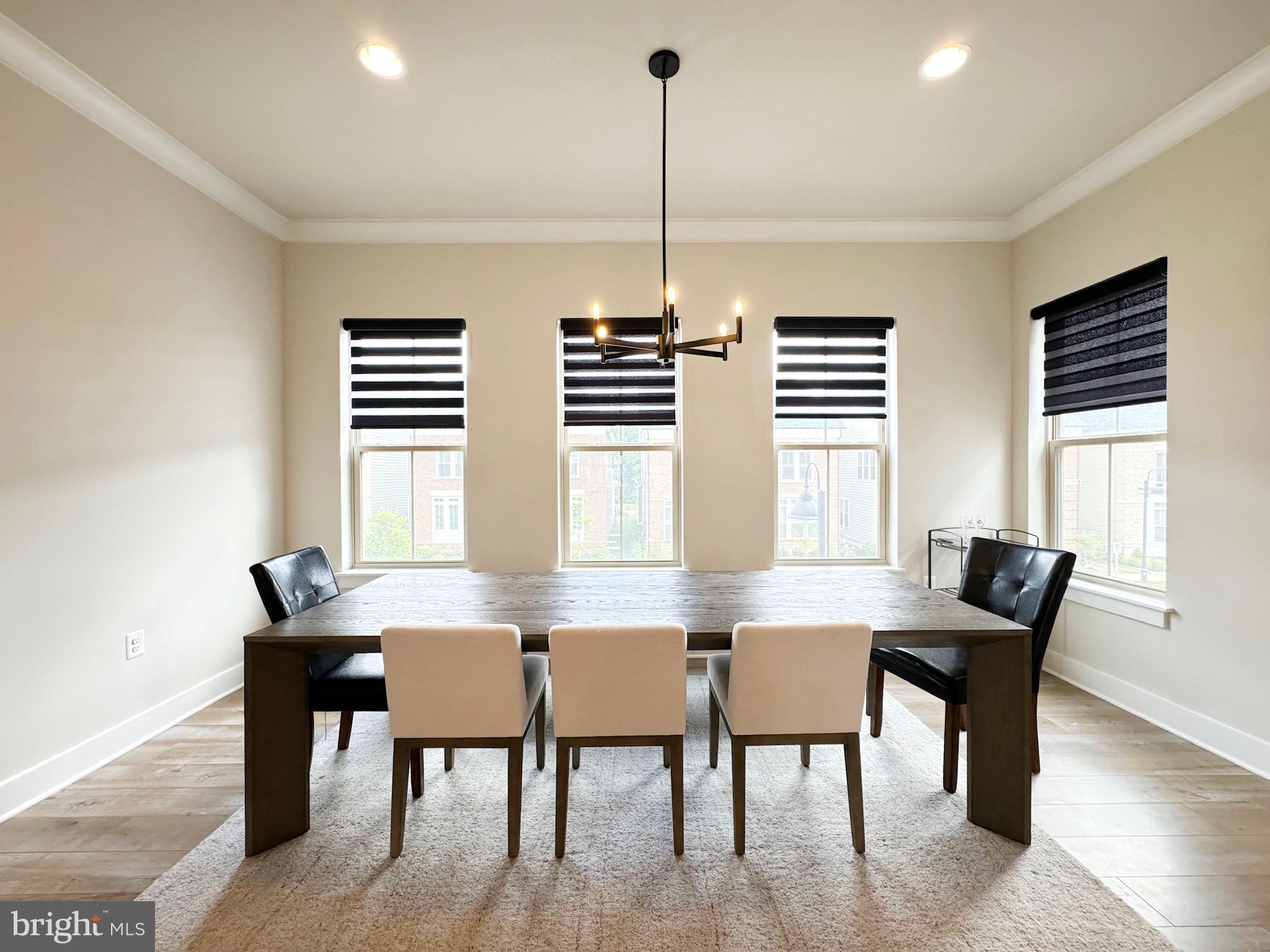 CROWN FARM - Residential