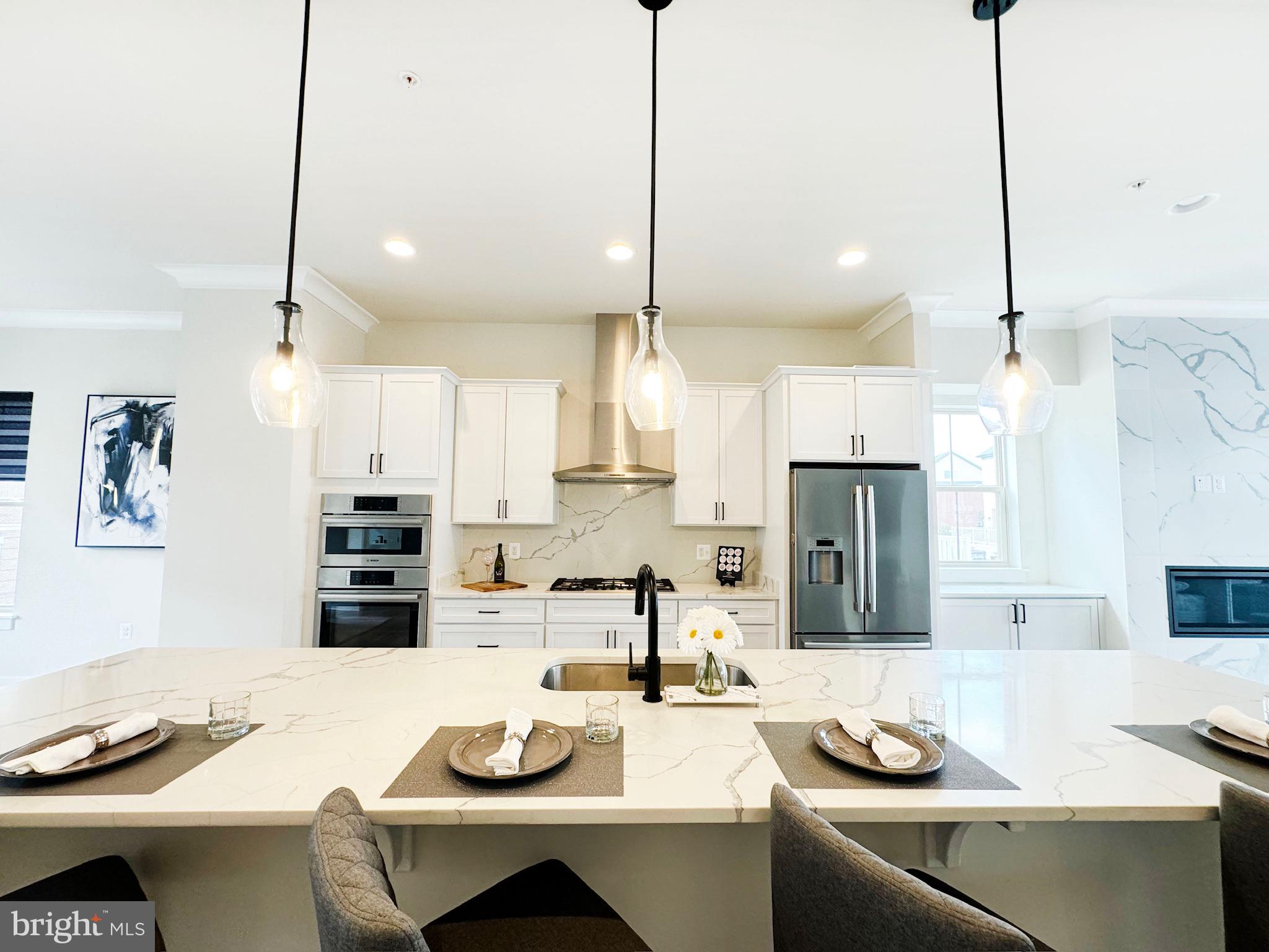 CROWN FARM - Residential