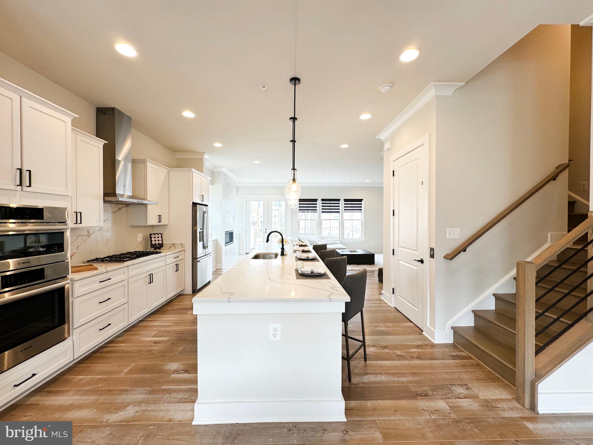 CROWN FARM - Residential