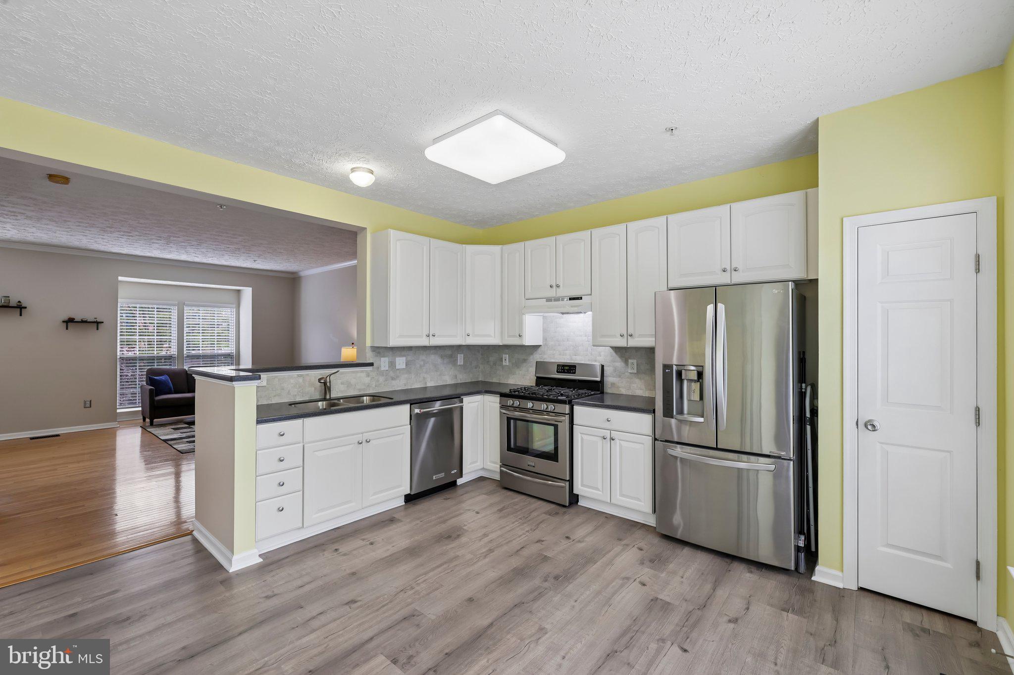 9717 MORNINGVIEW CIRCLE 9717