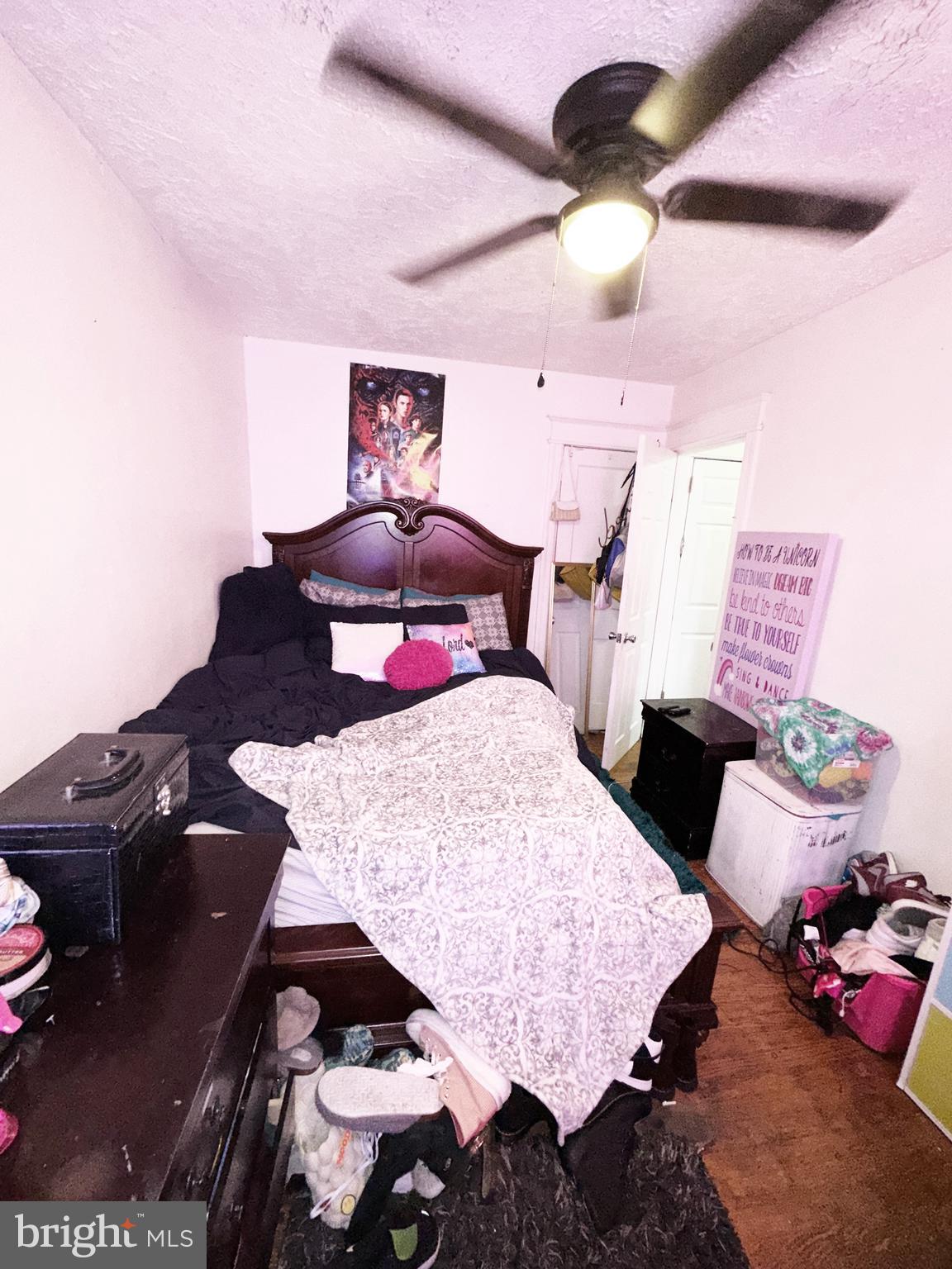 LAWNCREST - Residential