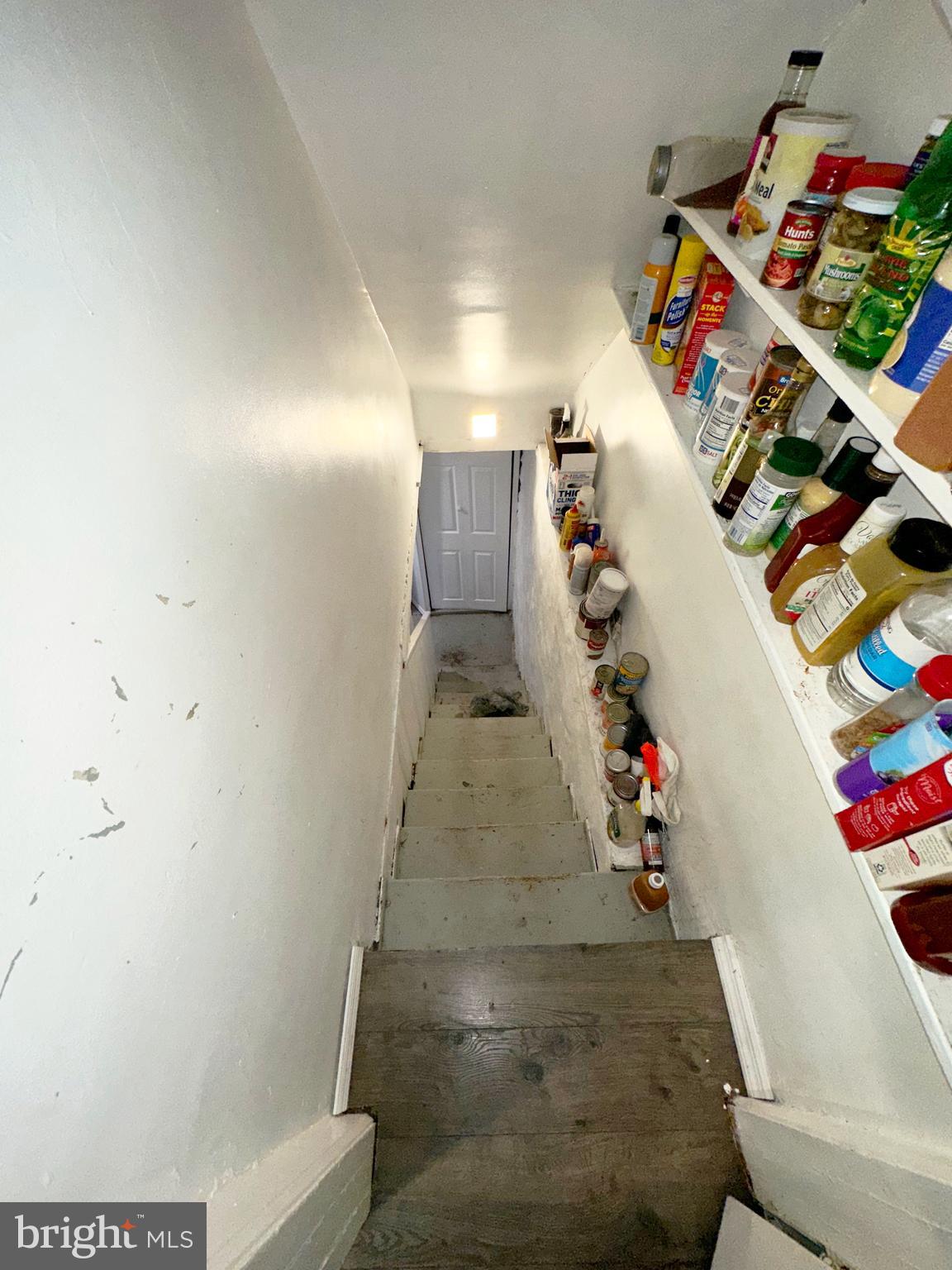 LAWNCREST - Residential