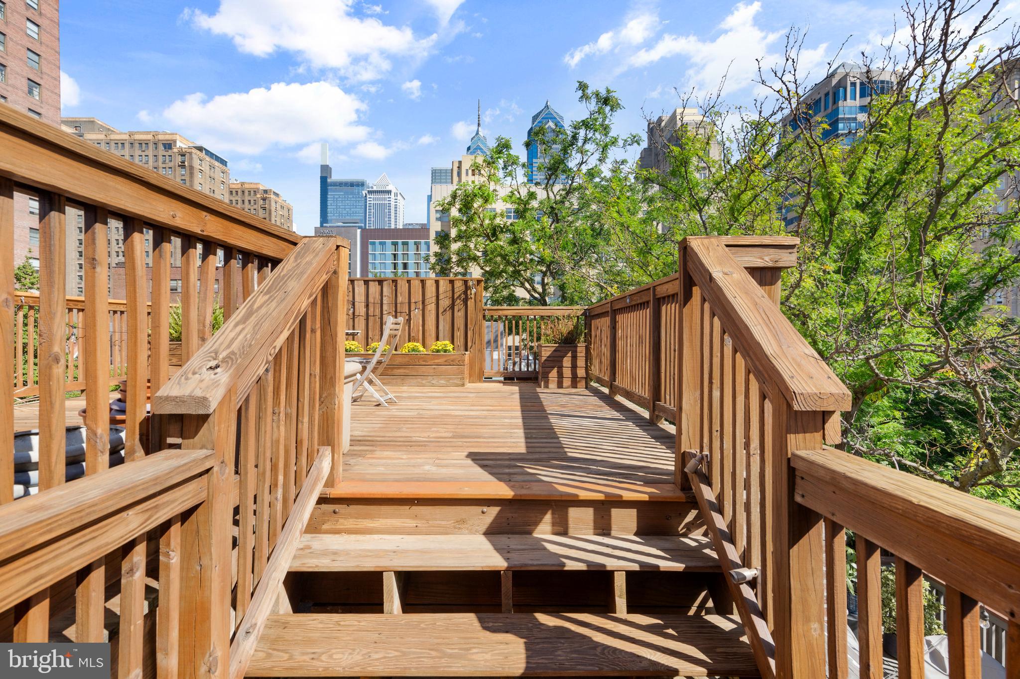 RITTENHOUSE SQUARE - Residential