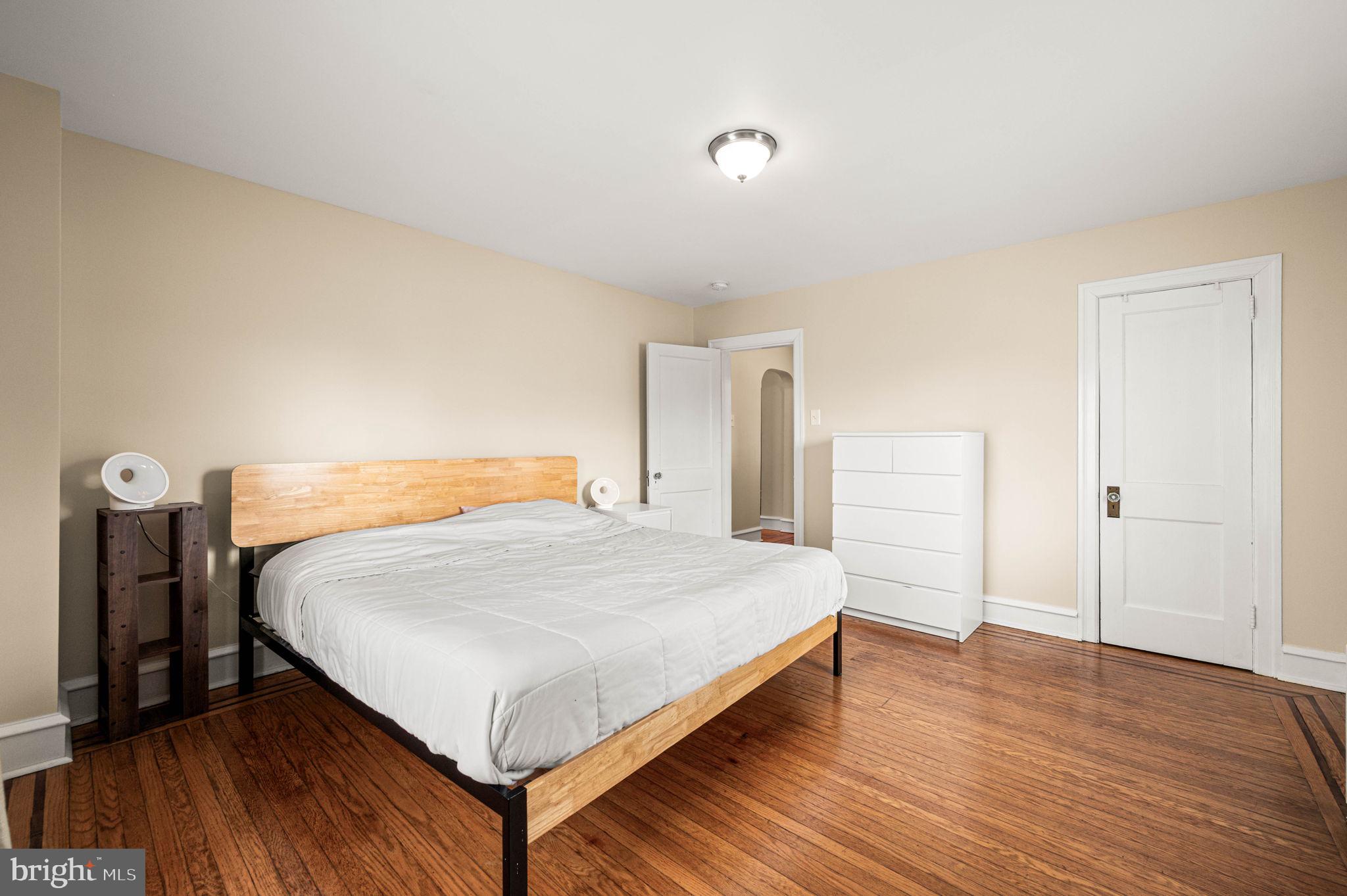 RIDLEY PARK - Residential