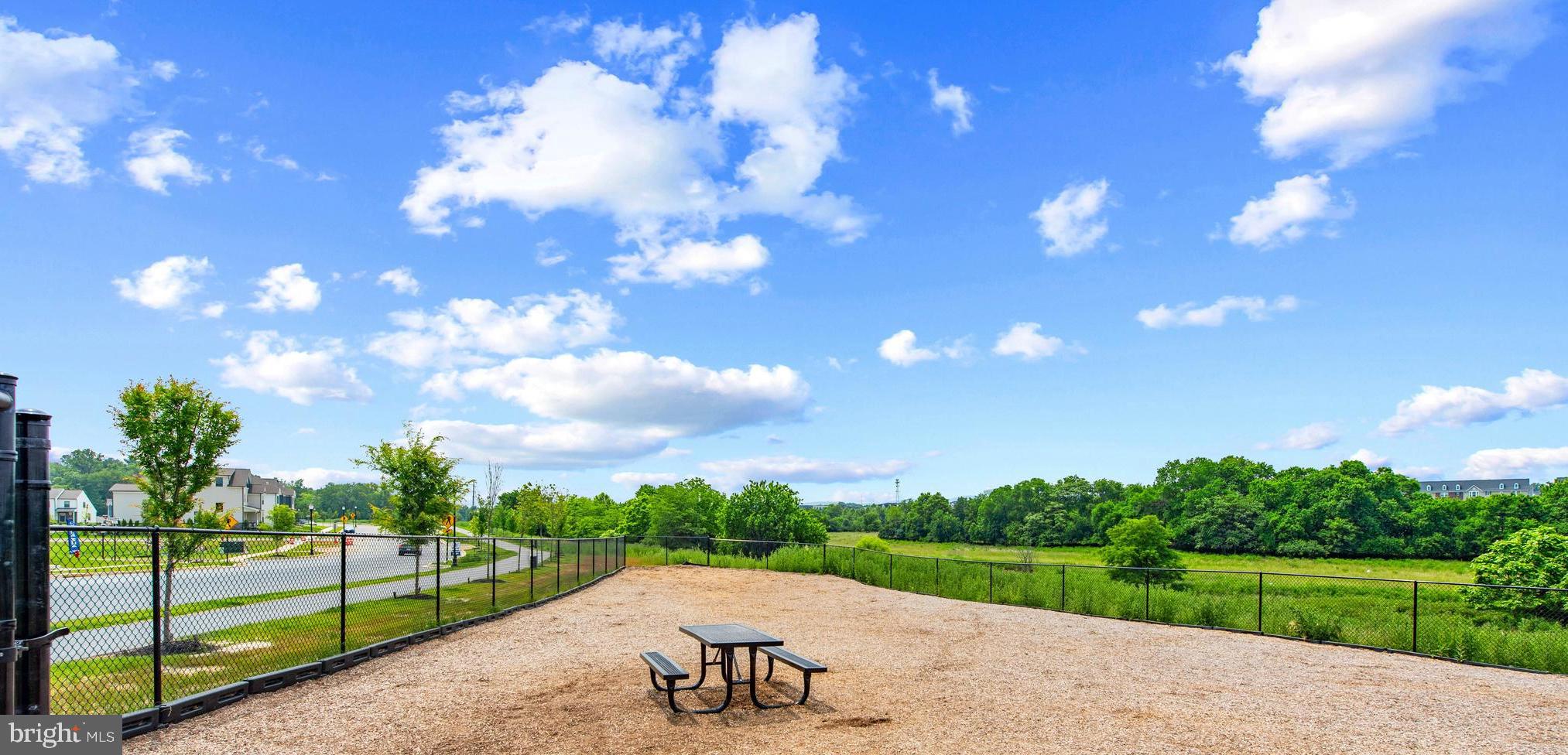 RENN QUARTER - Residential