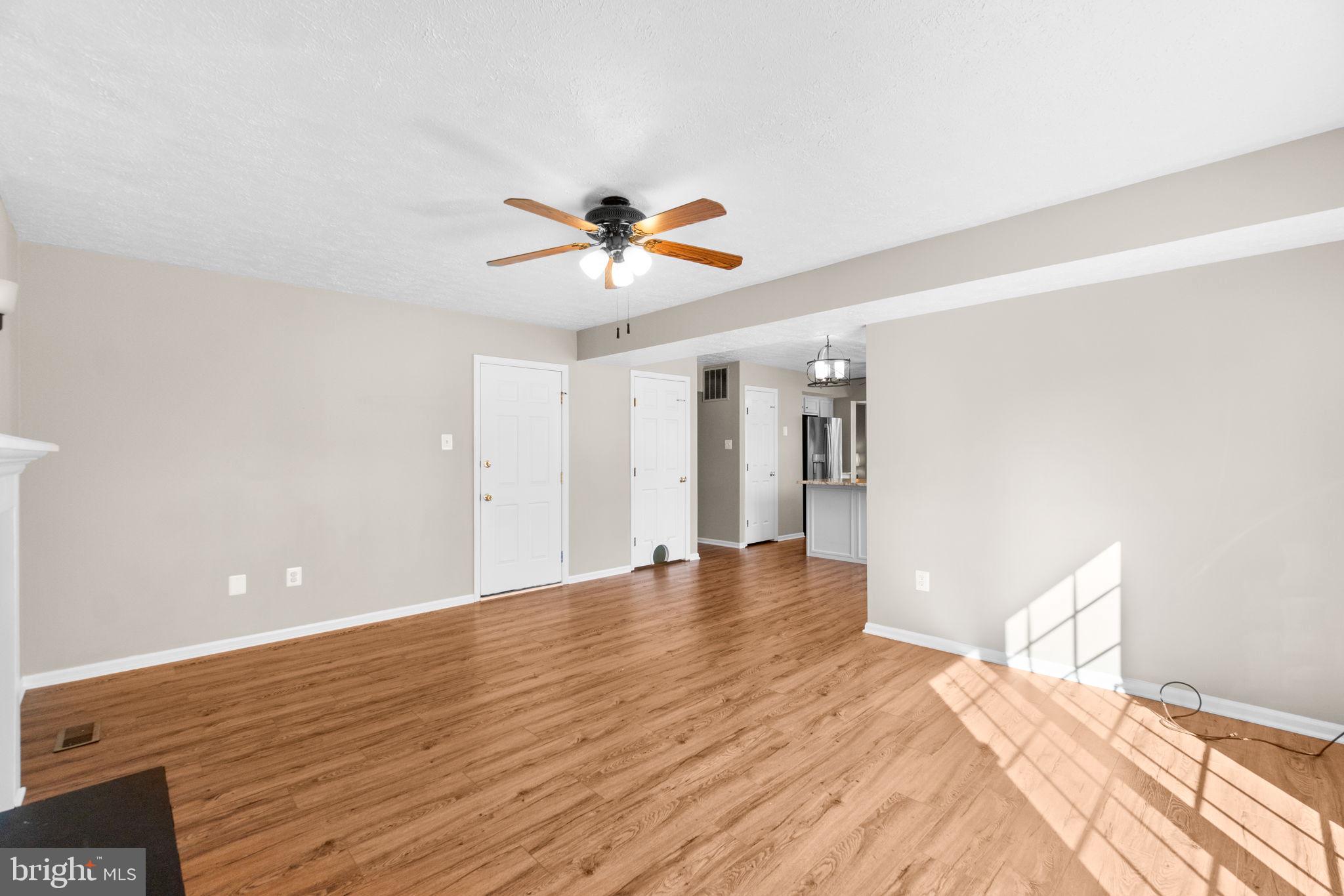 CARROLLTOWNE - Residential