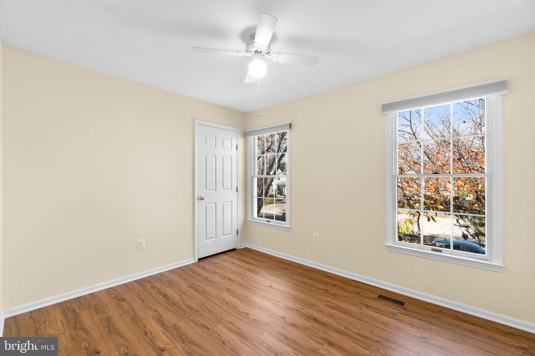 CARROLLTOWNE - Residential