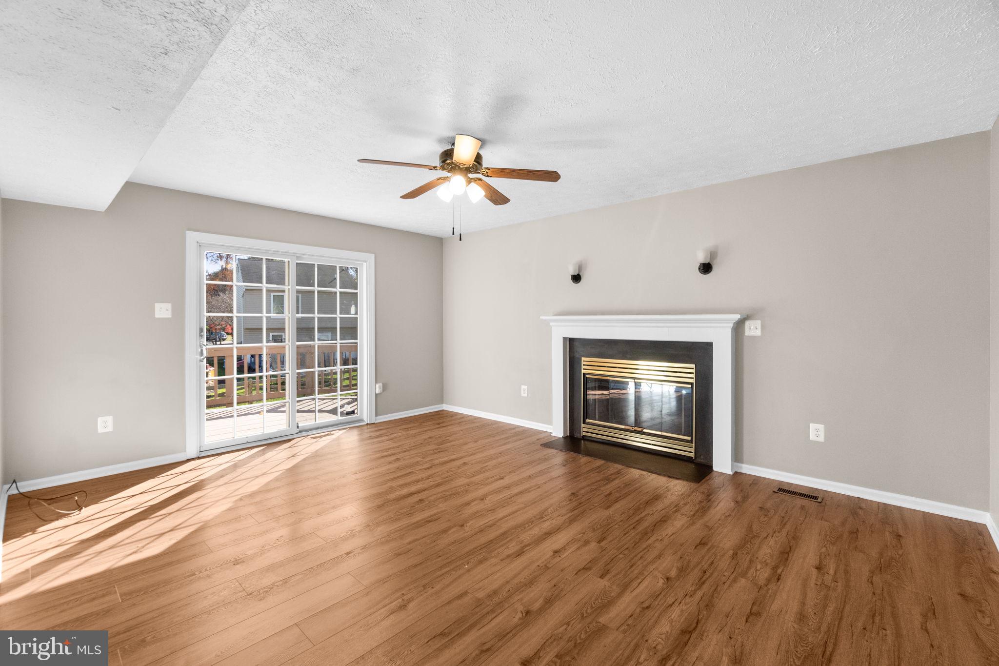 CARROLLTOWNE - Residential