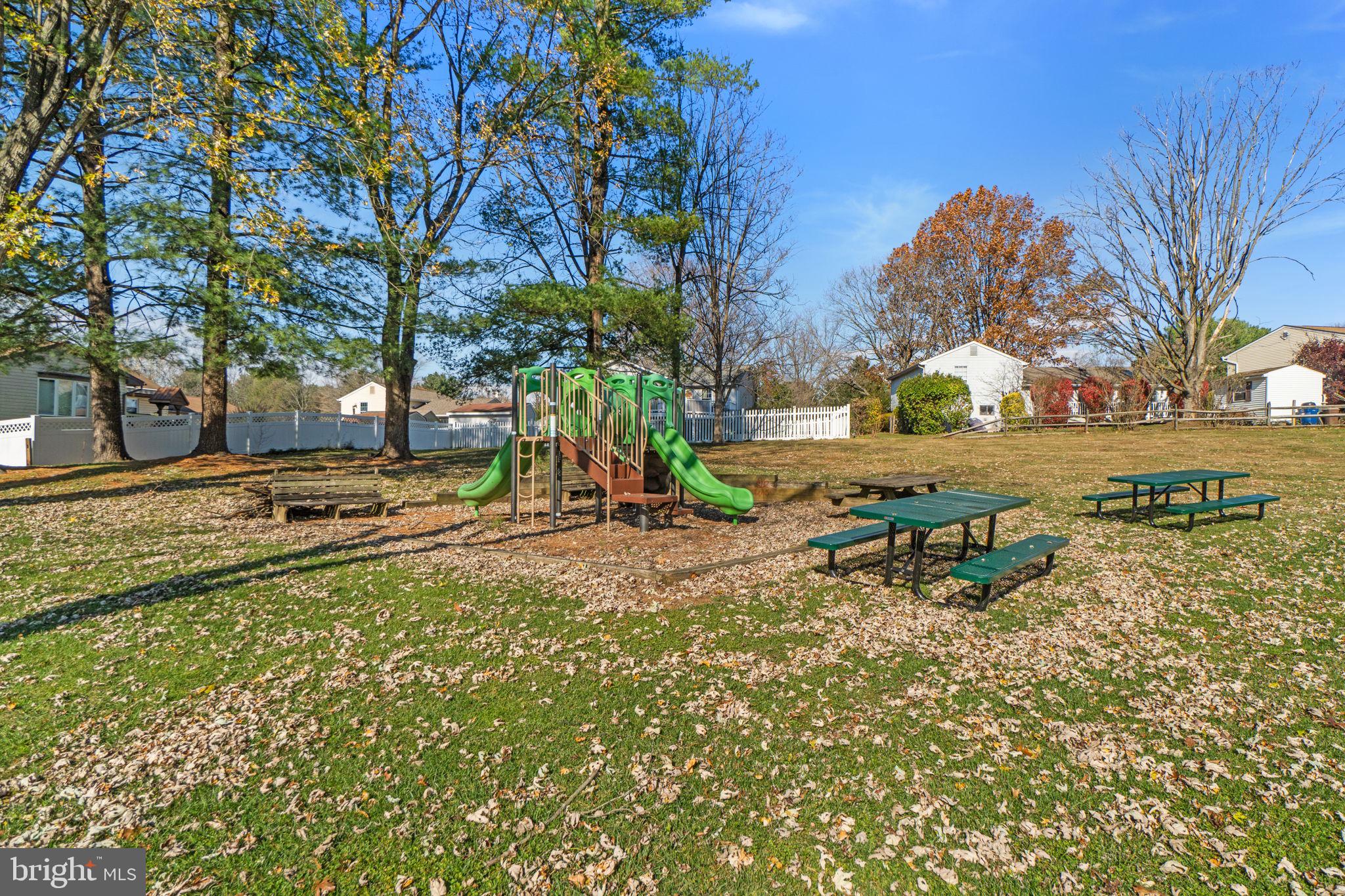 CARROLLTOWNE - Residential