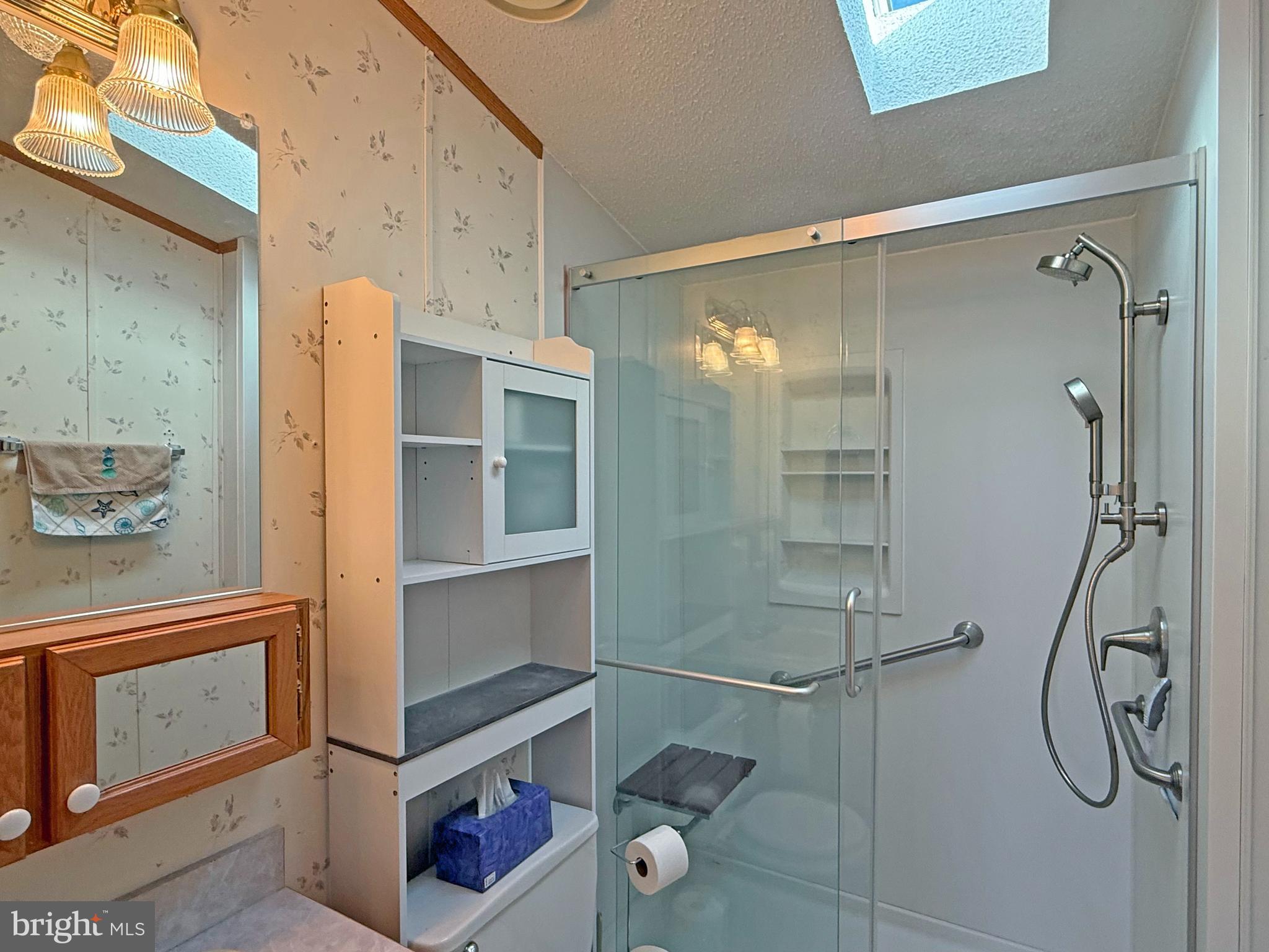 MARINERS COVE - Residential