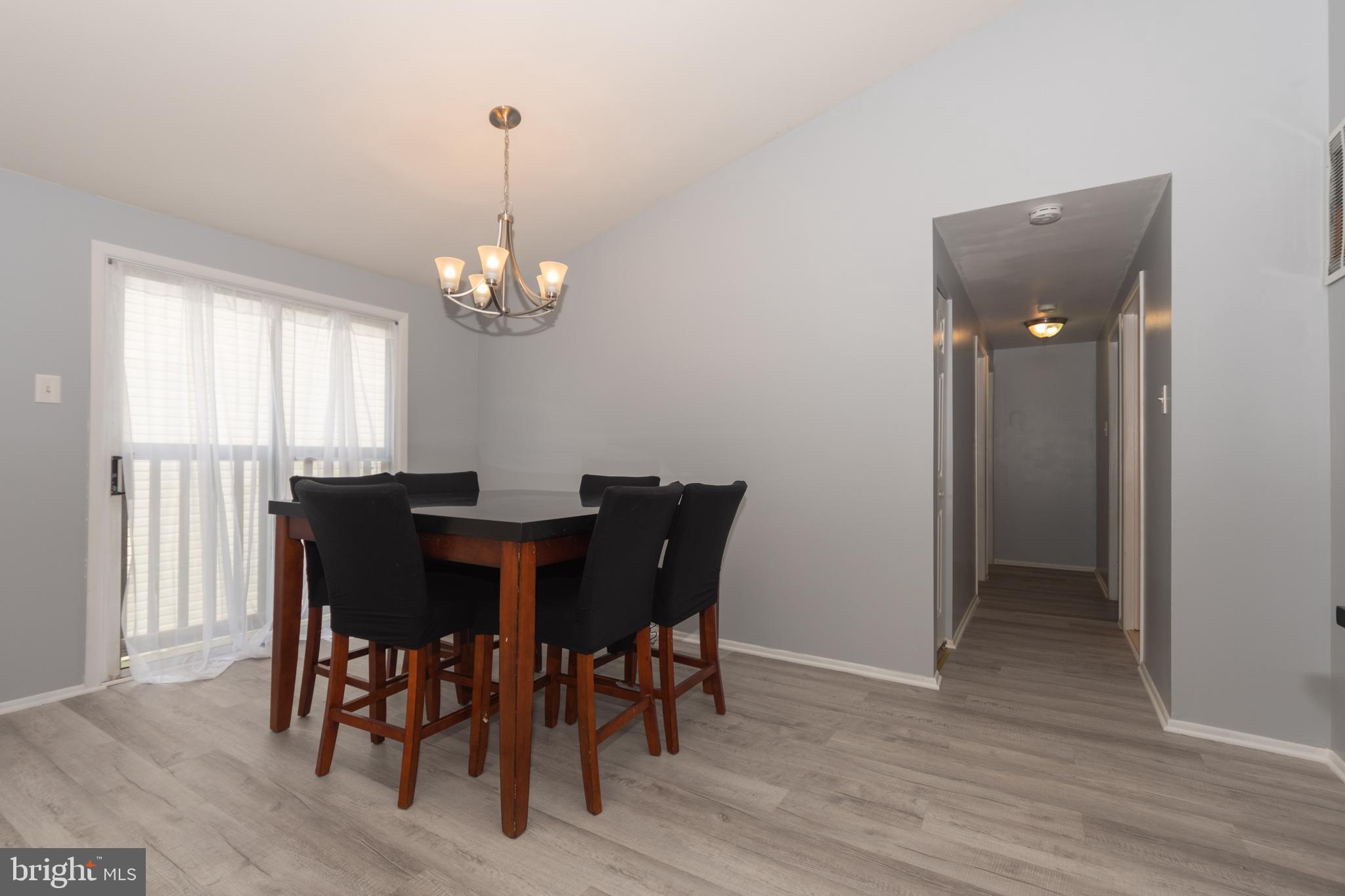 HILLSDALE - Residential